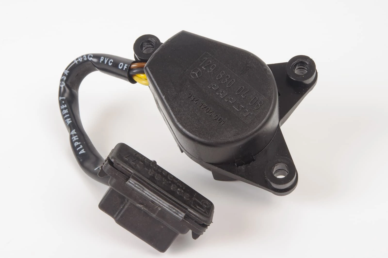 Mercedes 1298300408 Temperature Sensor | A124 E R129 SL