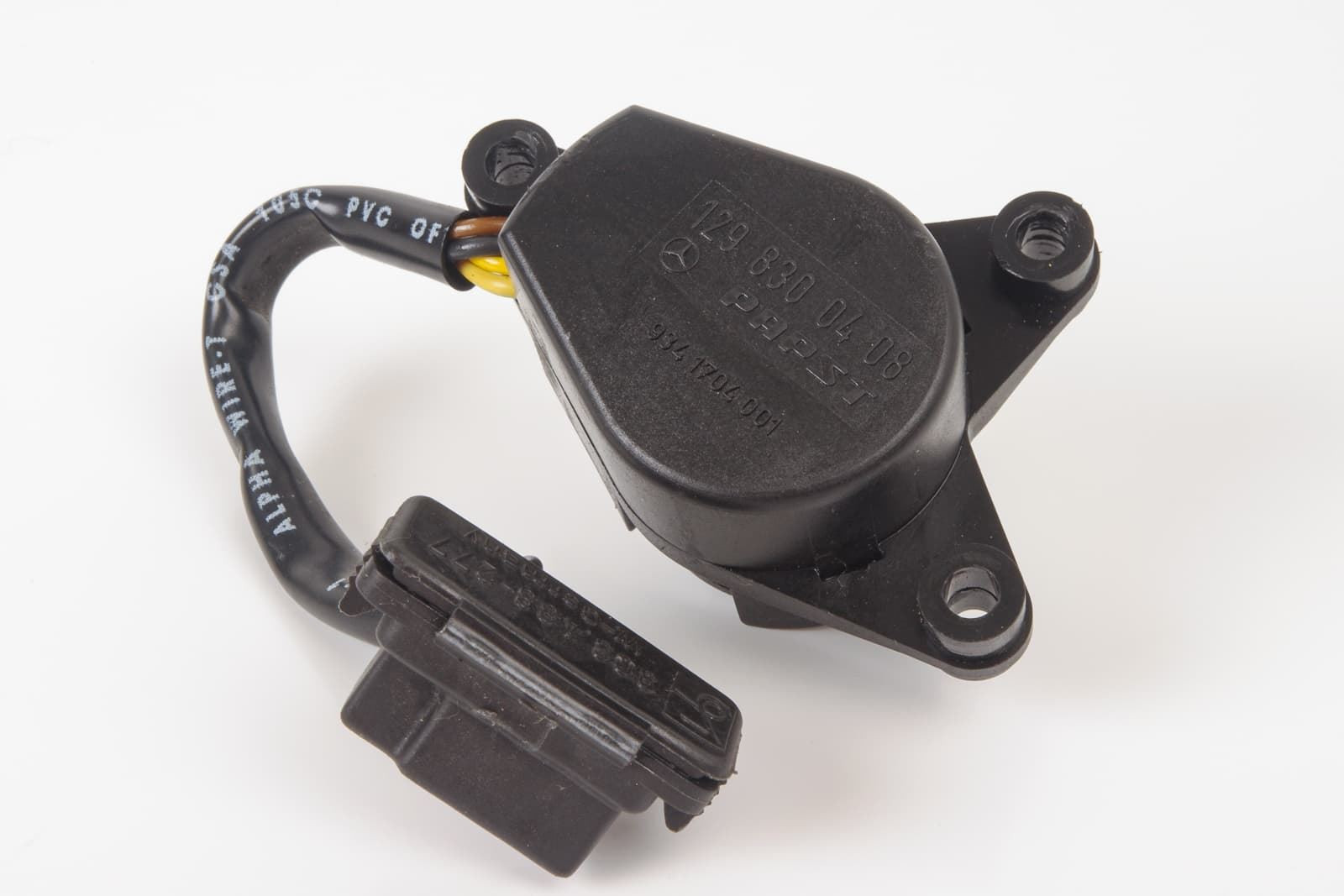 Mercedes 1298300408 Temperature Sensor | A124 E R129 SL