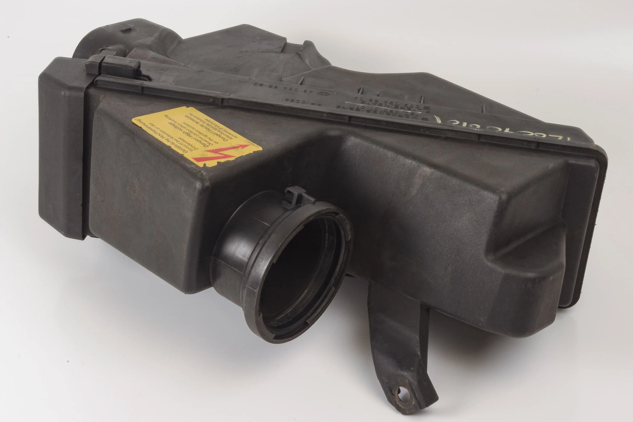 Mercedes 1200900101 Air Box - Left | W140 V140 C140 S