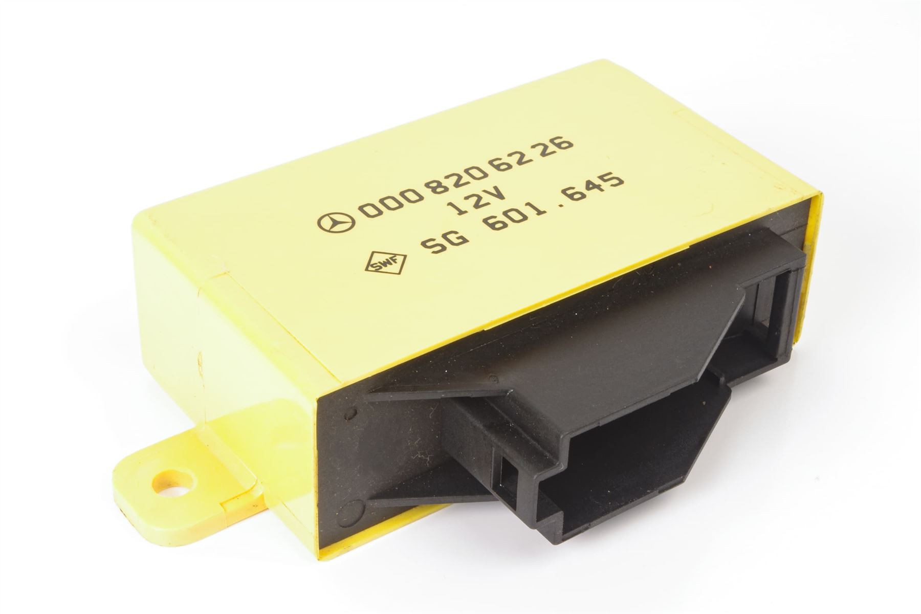 Mercedes 0008206226 Seat Heating Control Unit | W124 E W126 S R129 SL W201 C...