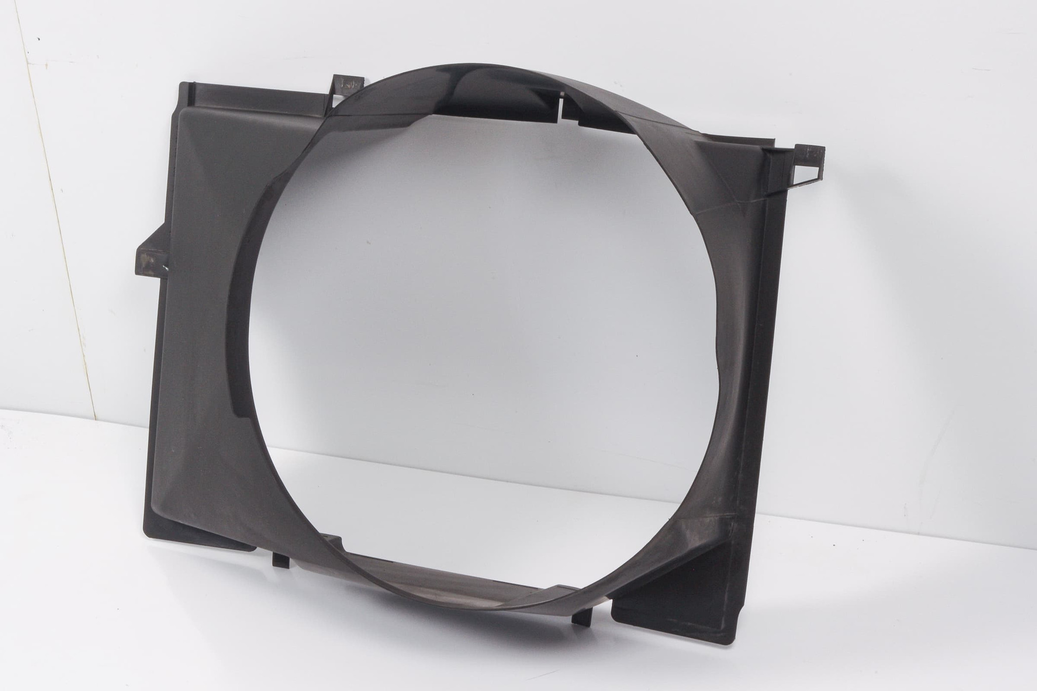 Mercedes 1295051255 Fan Shroud | R129 SL