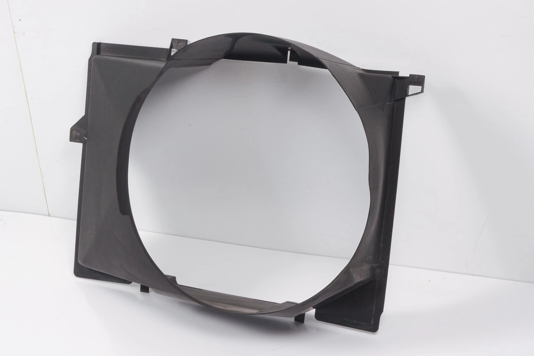 Mercedes 1295051255 Fan Shroud | R129 SL