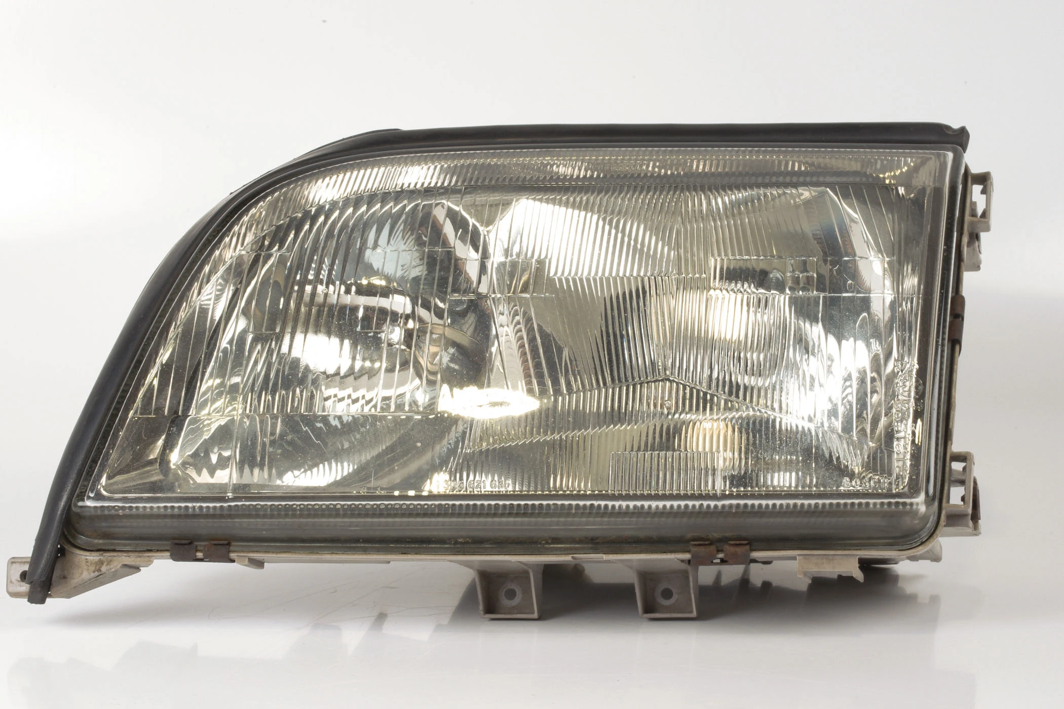 Mercedes 1408207561 Headlight - Front Left | W140 V140 S