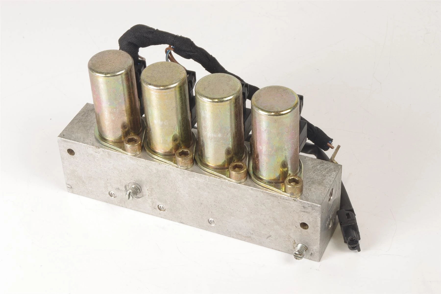 Mercedes 1298002578 Roof Hydraulic Valve Block - Left | R129 SL