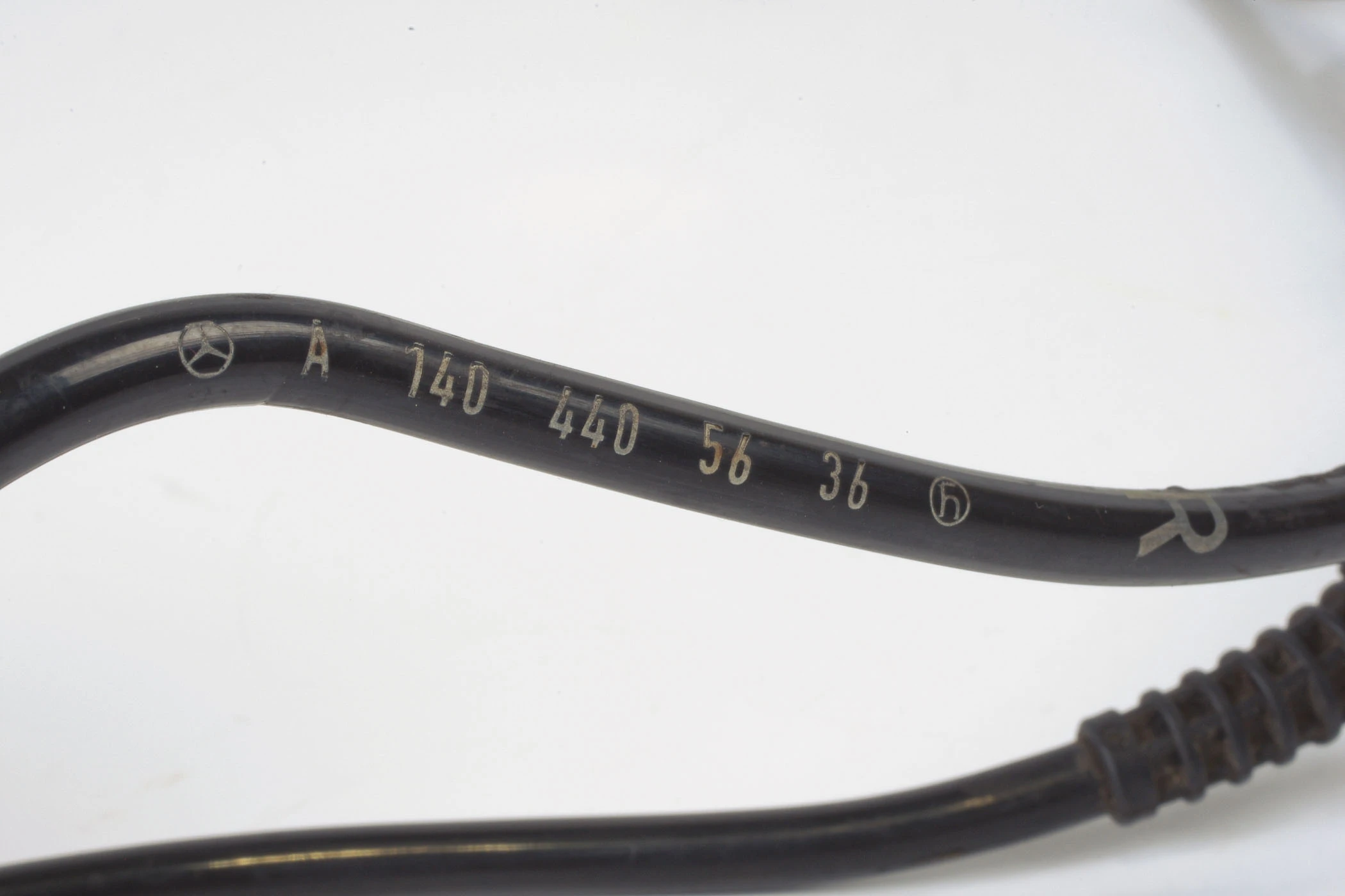 Mercedes 1404405636 Brake Wear Sensor - Right | W140 V140 C140 S