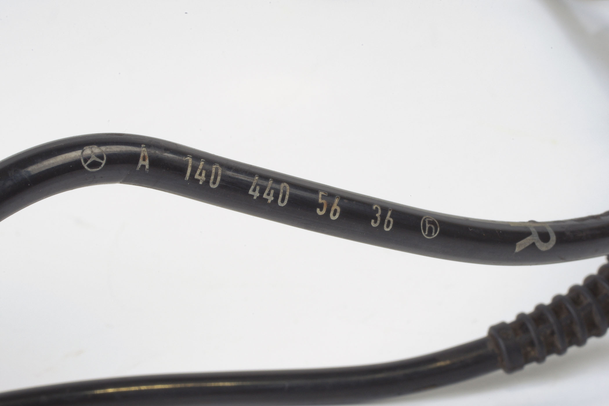 Mercedes 1404405636 Brake Wear Sensor - Right | W140 V140 C140 S