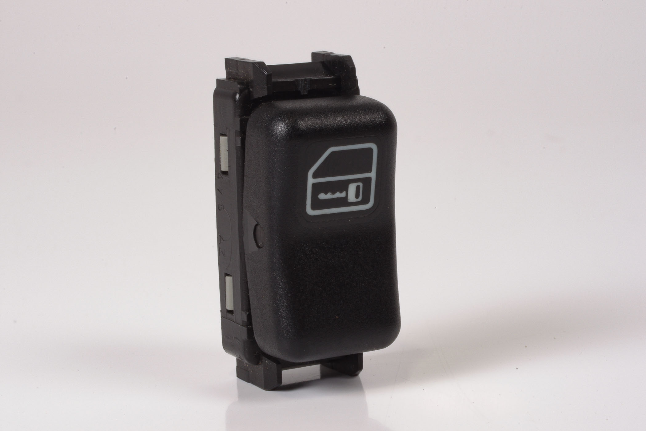 Mercedes 2028203910 Central Locking Switch | W140 V140 C140 S