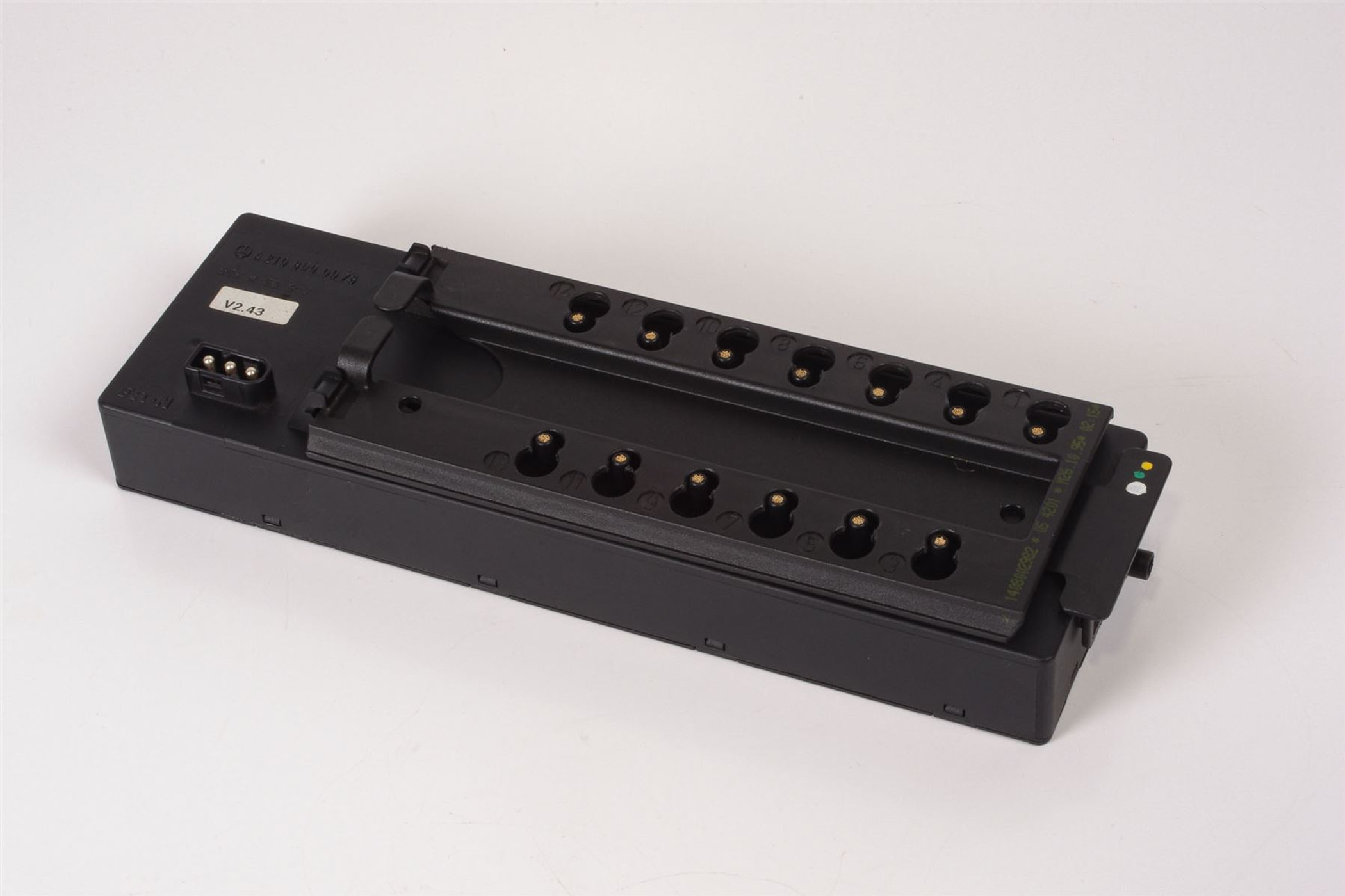 Mercedes 2108000078 A/C Valve Block | W140 S C208 A208 CLK W210 E