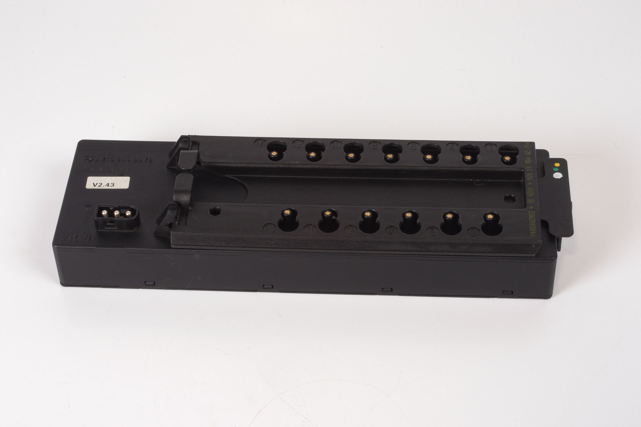 Mercedes 2108000078 A/C Valve Block | W140 S C208 A208 CLK W210 E