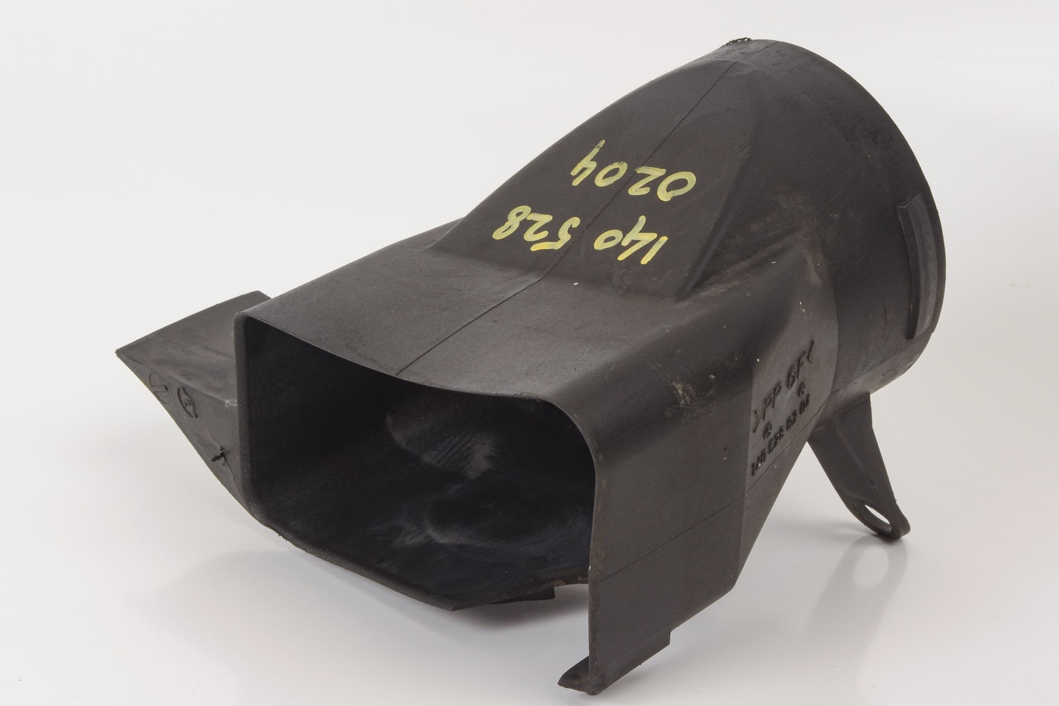 Mercedes 1405280204 Air Duct | W140 V140 C140 S W210 E