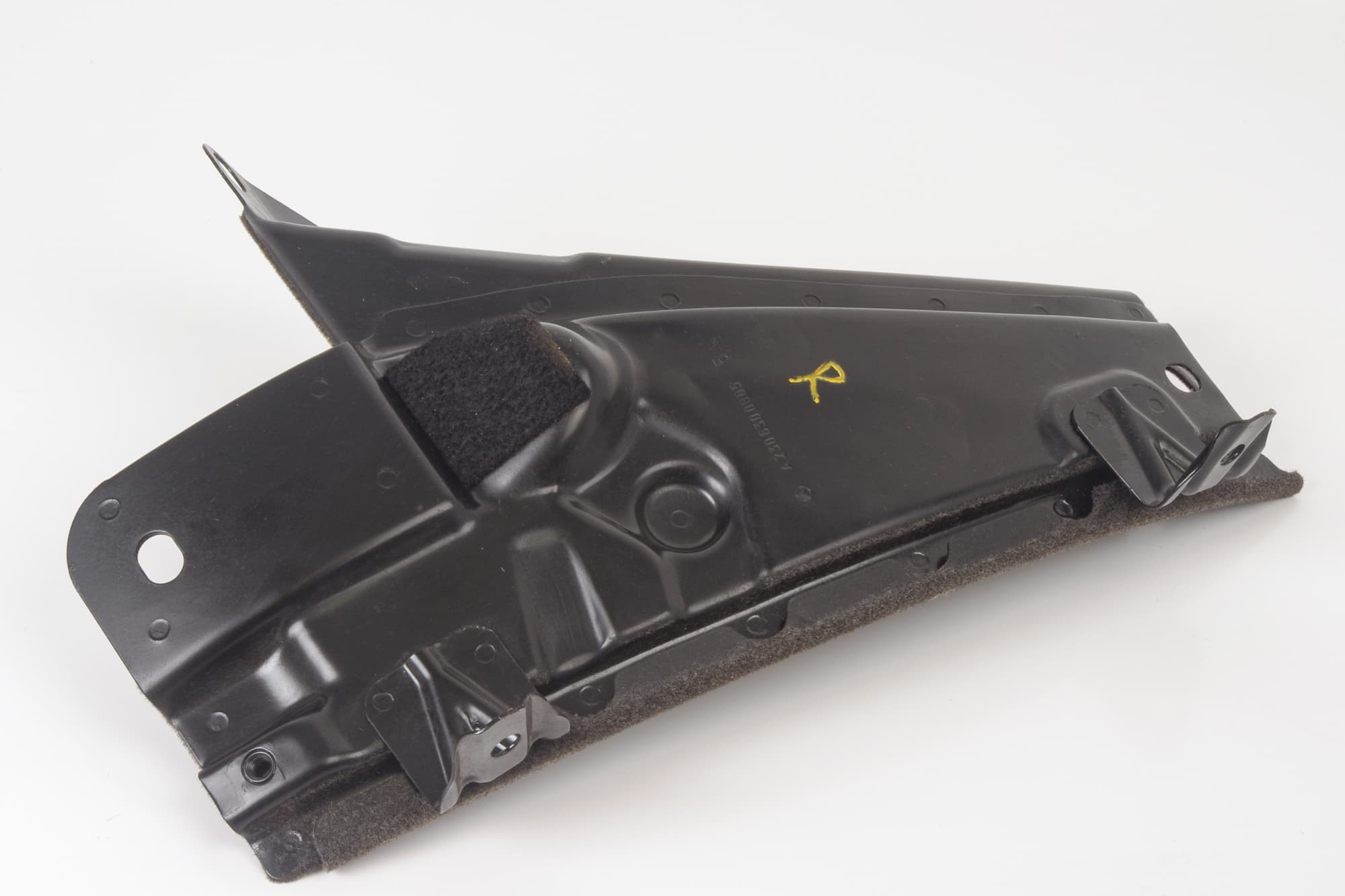 Mercedes 2306300805 Sidewall Cover - Rear Right | R230 SL