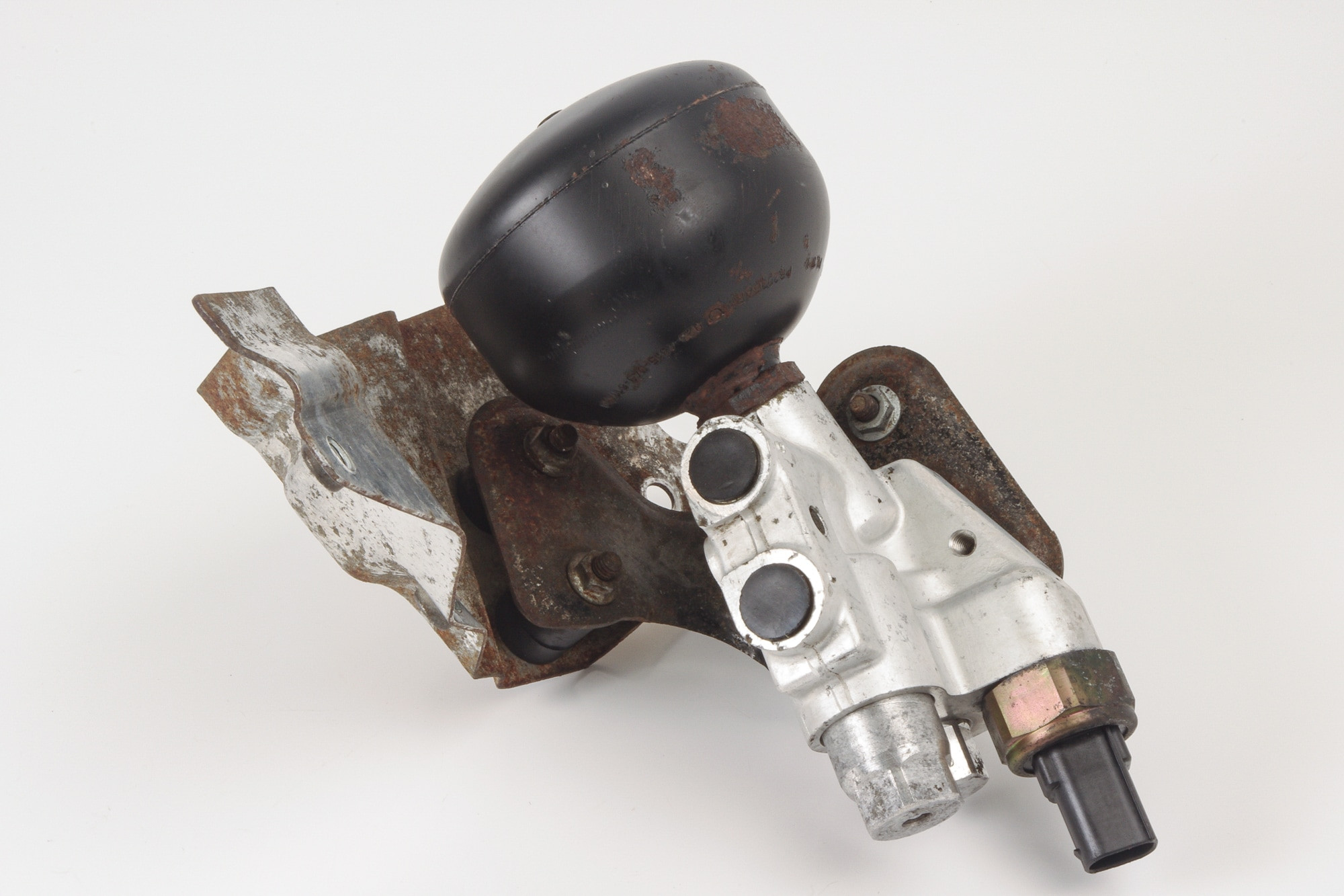 Mercedes 2203200558 ABC Pressure Release Valve | C215 CL W220 S