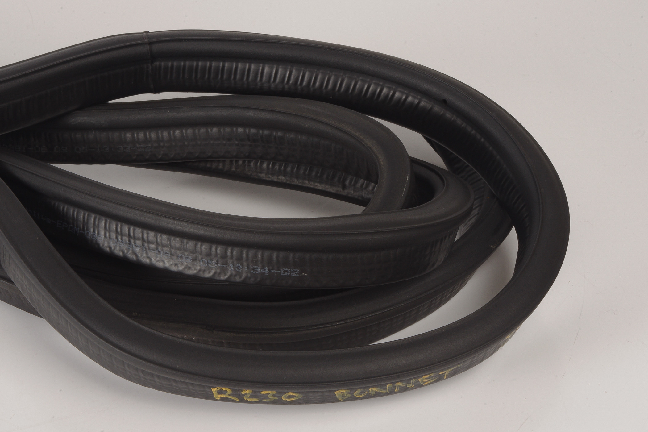 Mercedes 2308890098 Bonnet Seal | R230 SL