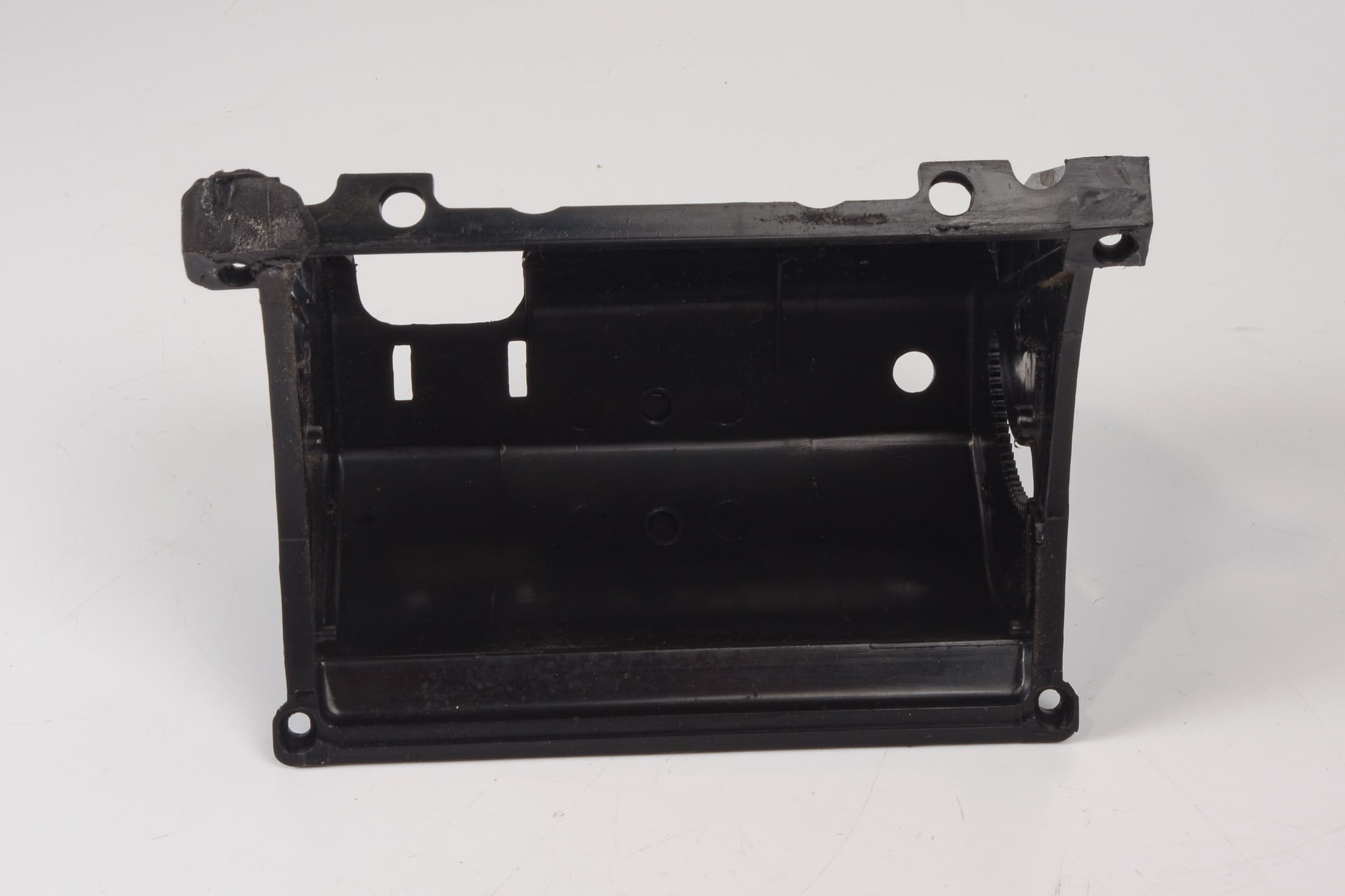 Mercedes 1408100076 Ashtray Housing | W140 V140 C140 S