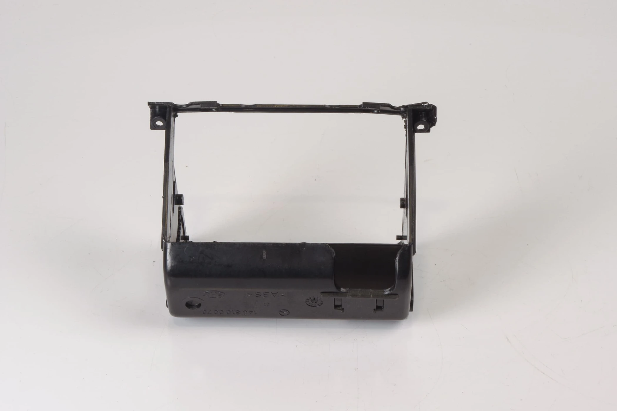 Mercedes 1408100076 Ashtray Housing | W140 V140 C140 S