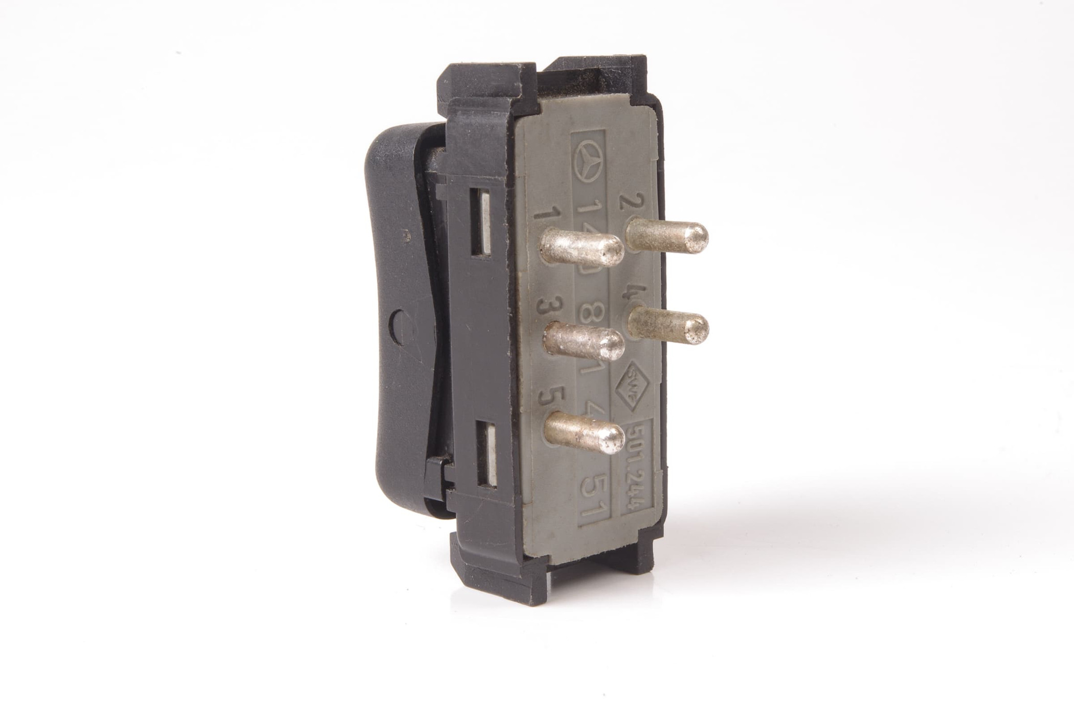 Mercedes 1408214451 Boot Switch | W140 V140 C140 S