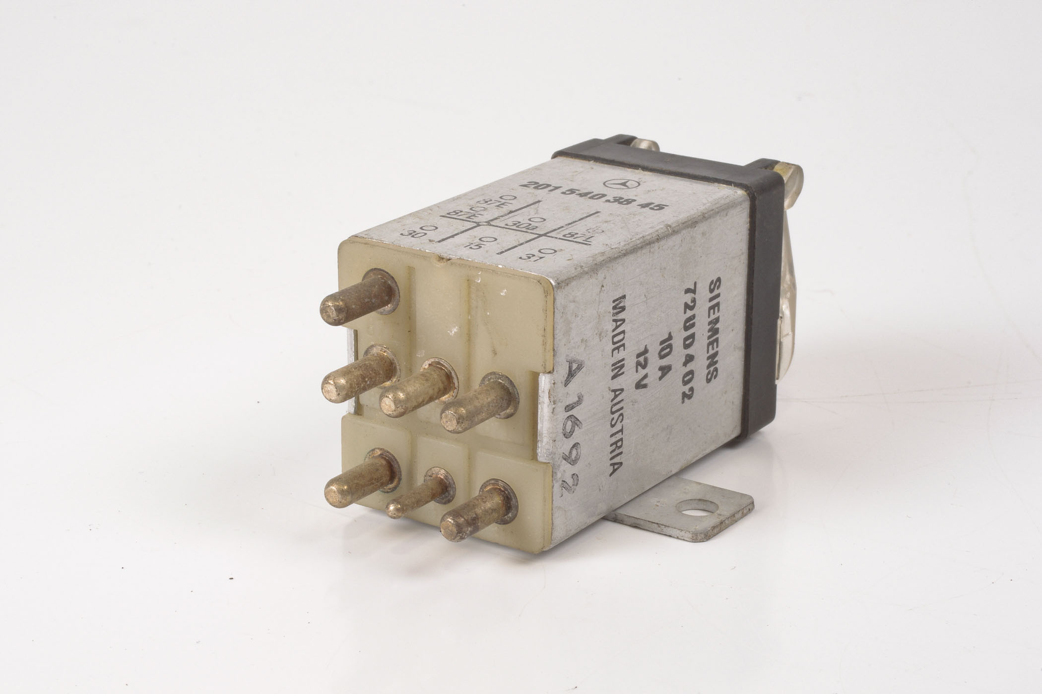 Mercedes 2015403845 OVP Relay | R107 R129 SL W124 E W126 S W201 C W461 W463 G