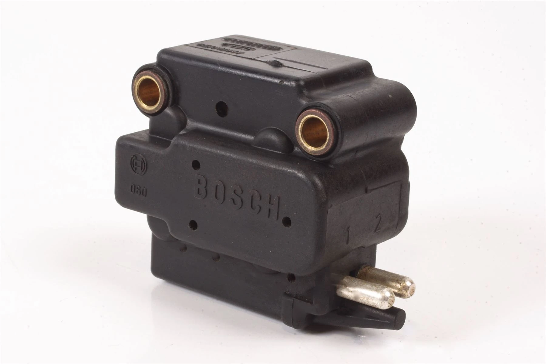 Mercedes 0000703962 Fuel Pressure Regulator | R107 R129 SL W124 E W126 S W201...