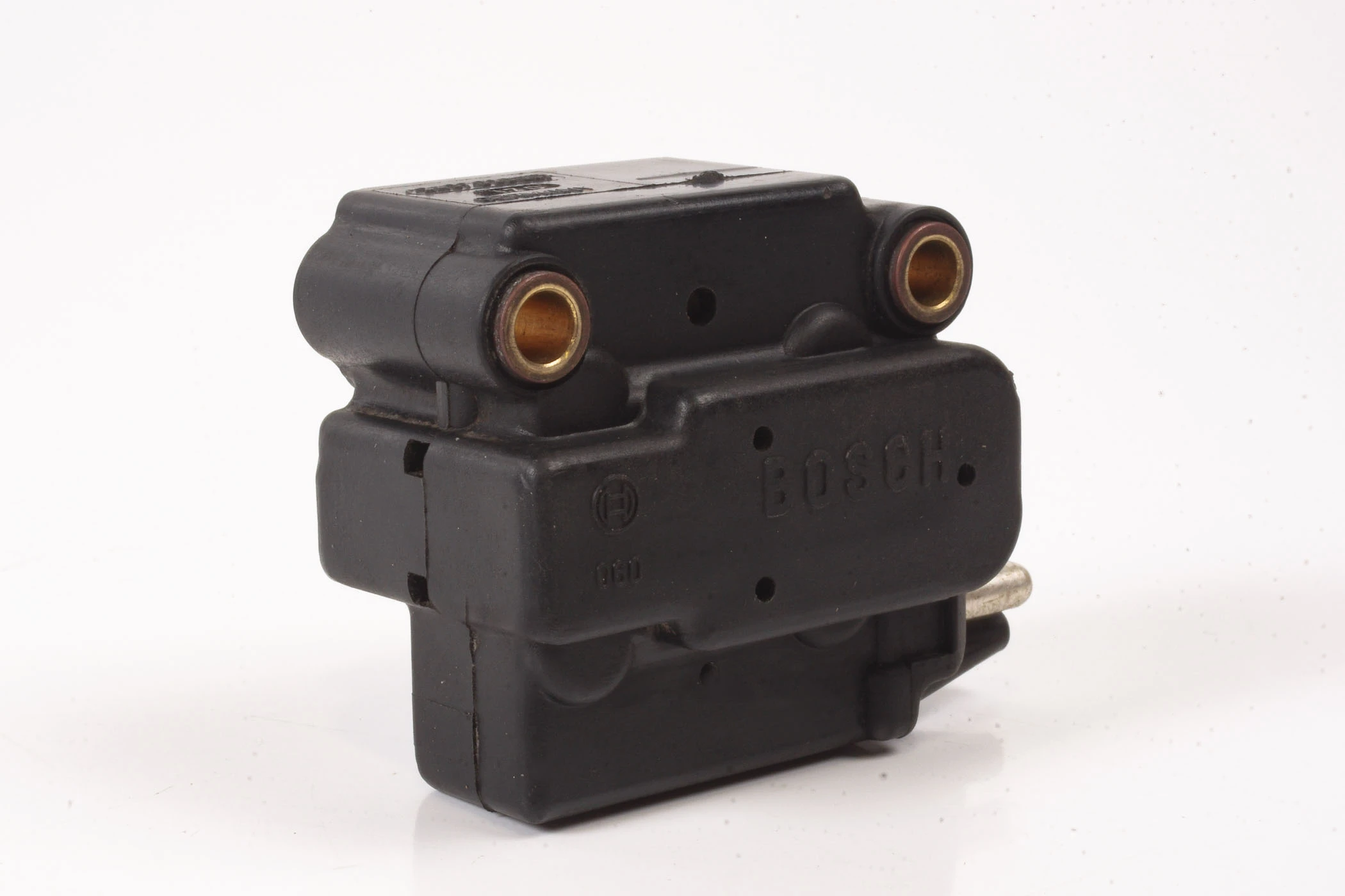 Mercedes 0000703962 Fuel Pressure Regulator | R107 R129 SL W124 E W126 S W201...