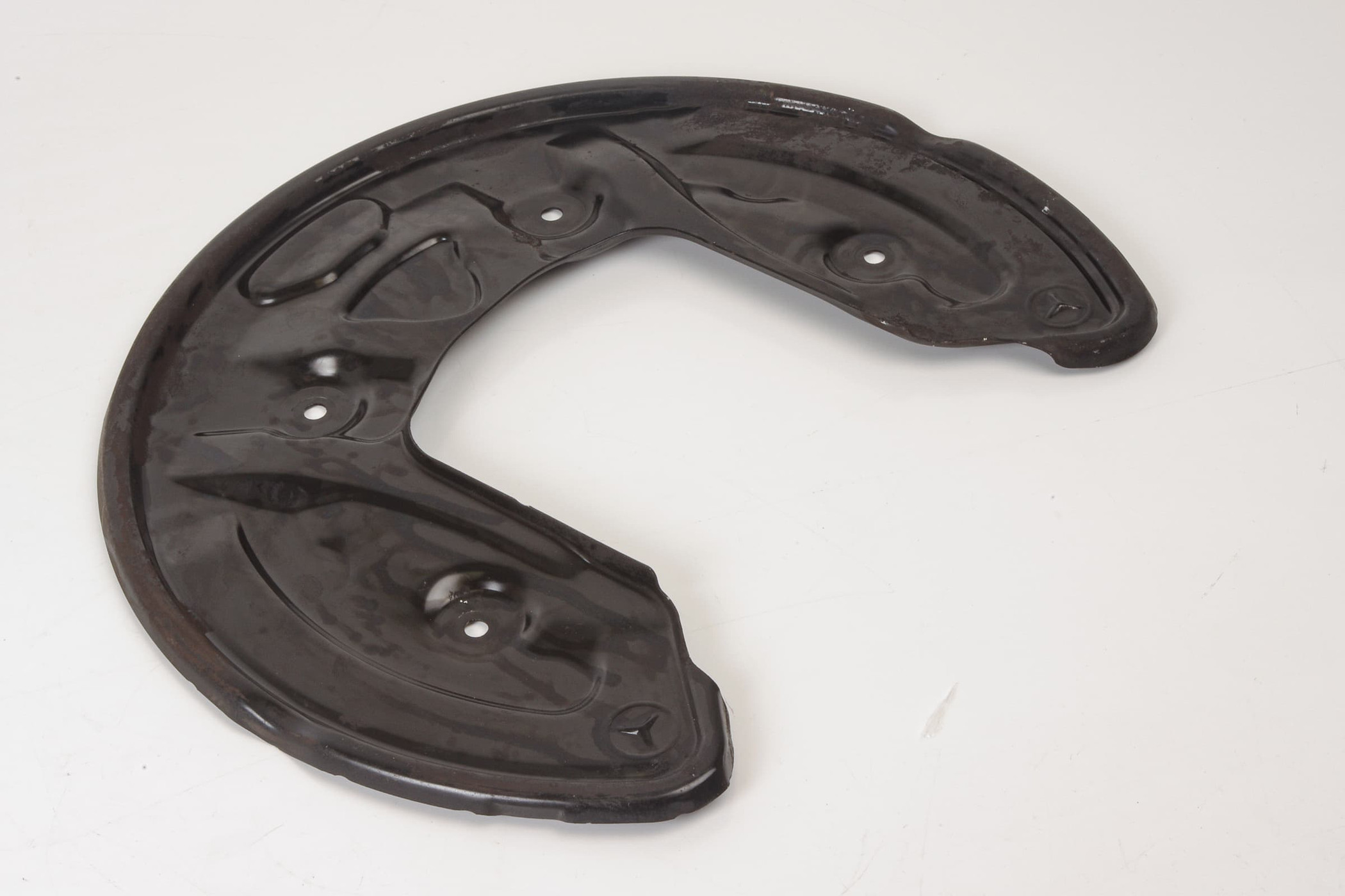 Mercedes 0004230100 Brake Dust Shield - Rear | W205 C W213 C238 E X253 GLC