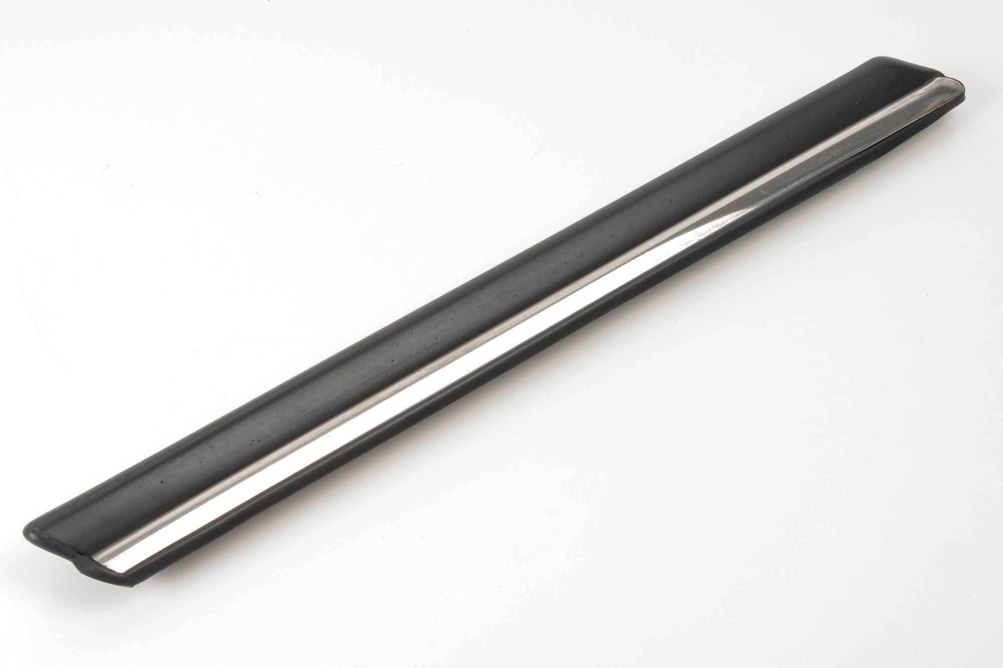 Mercedes 1078800182 Door Trim - Front Left (a) | C107 R107 SL