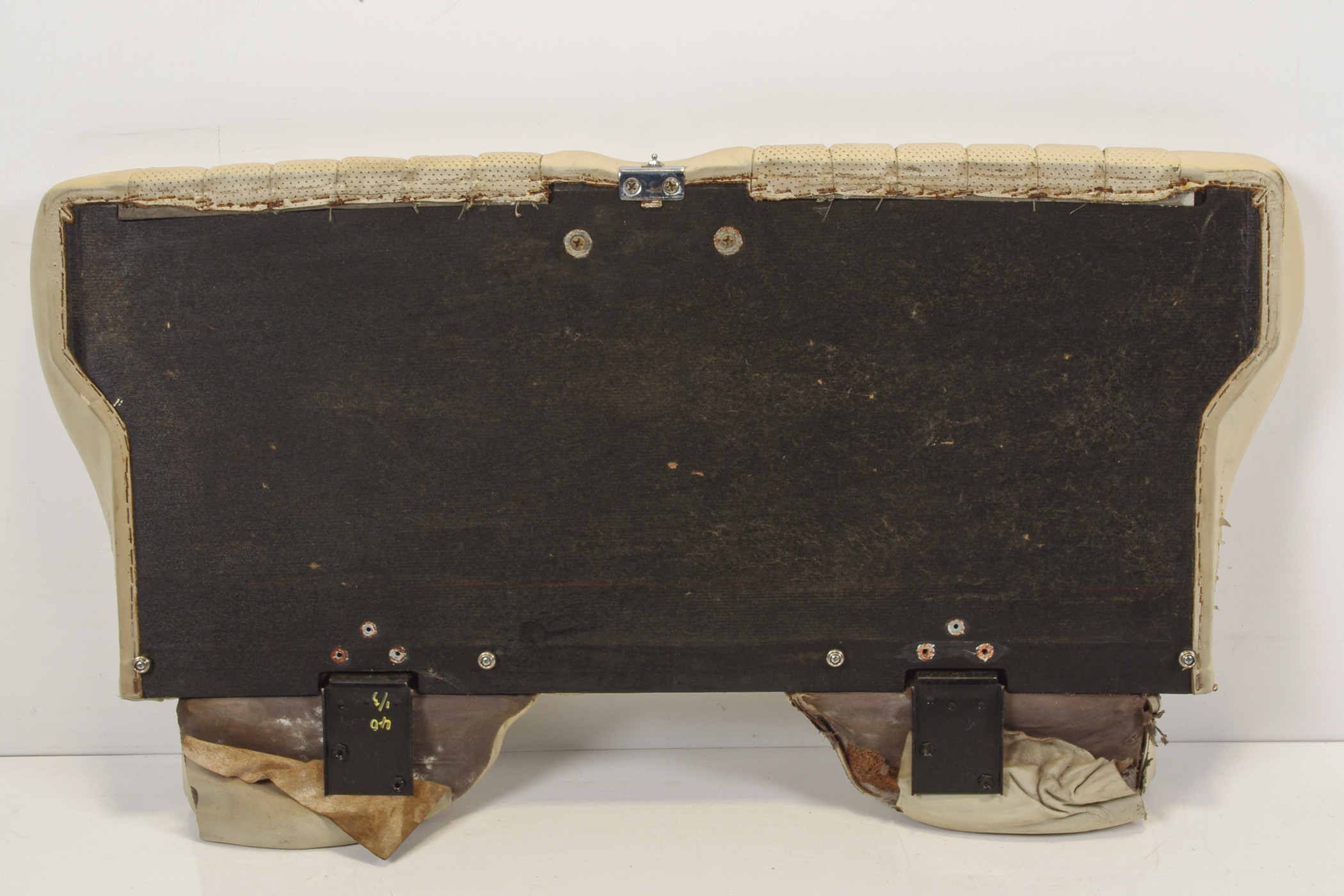 Mercedes 1079203530 Jump Seats - Cream | C107 R107 SL