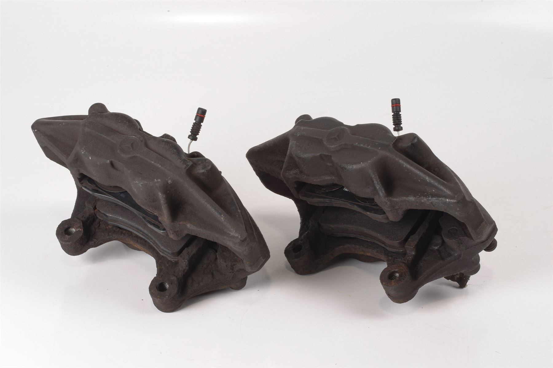 Mercedes 0014200083 Brake Caliper x2 - Front | W124 W210 E R129 SL W201 W202 C