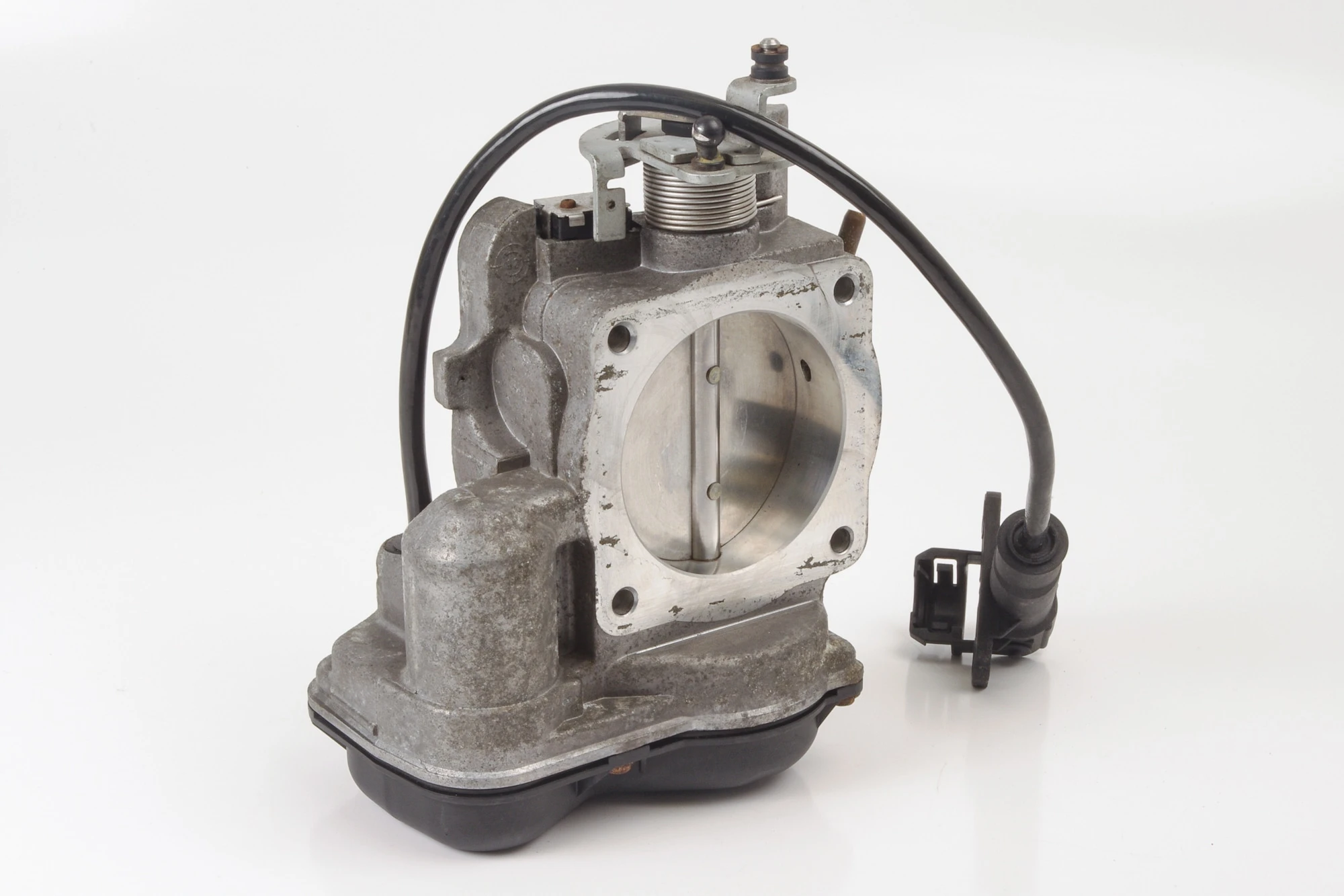 Mercedes 0001416525 Throttle Body | W124 E R129 SL W140 S W202 C