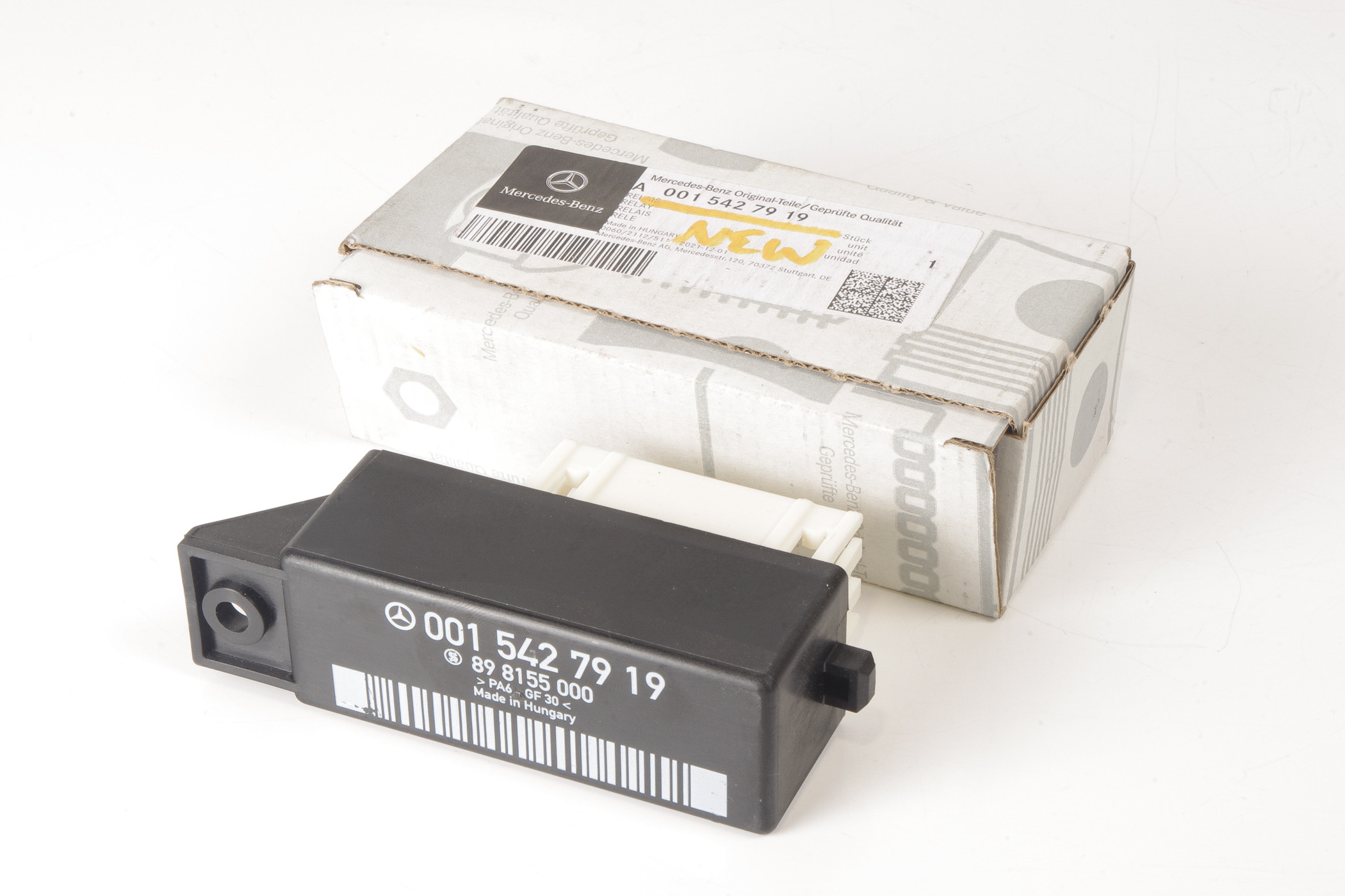 Mercedes 0015427919 Wiper Relay (New Old St.) | R129 SL
