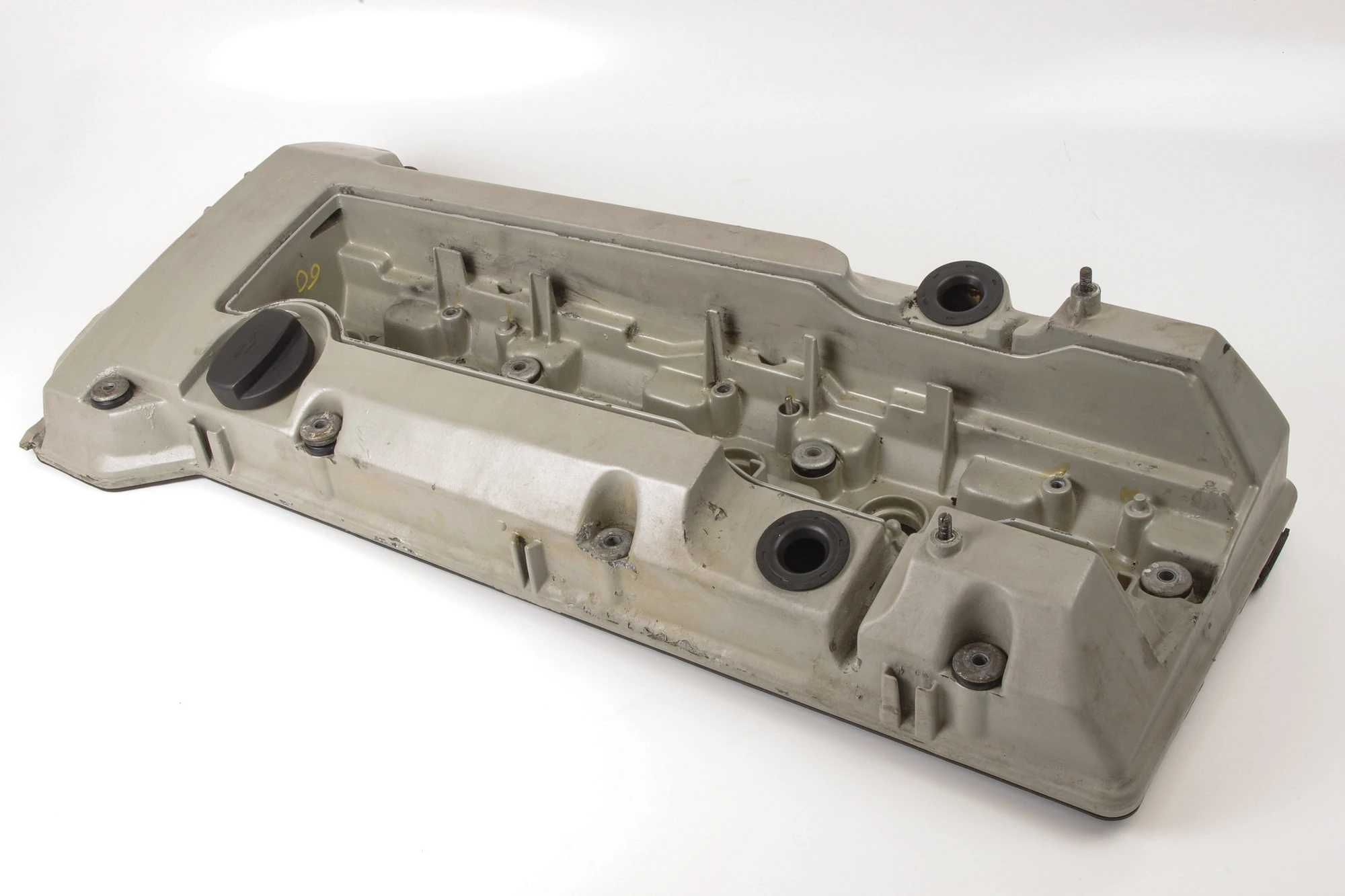 Mercedes 1040160705 Valve Cylinder Head Cover | W124 C124 A124 S124 E R129 SL