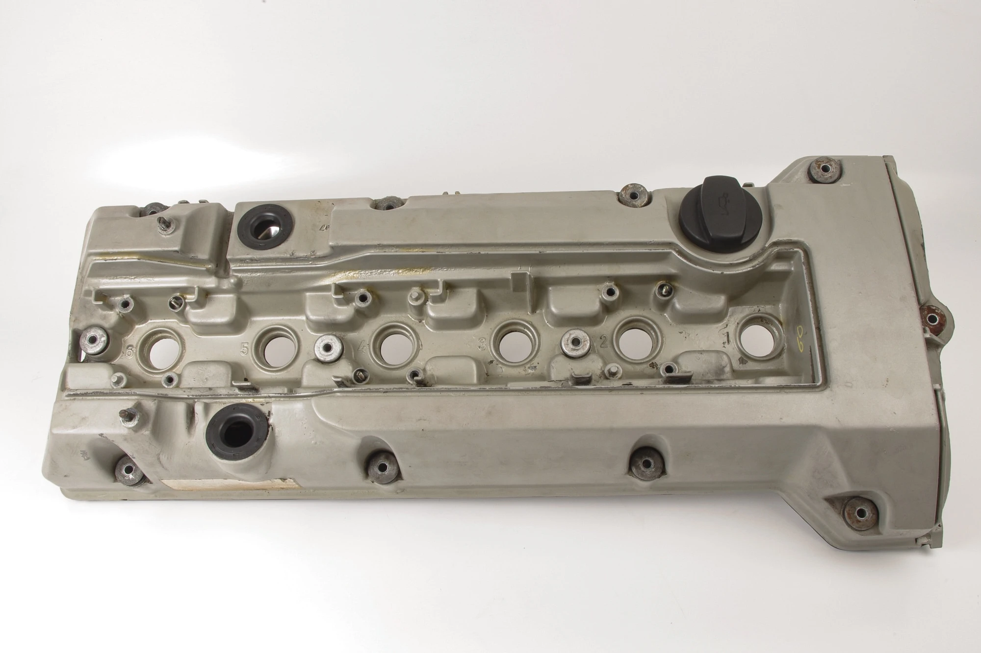 Mercedes 1040160705 Valve Cylinder Head Cover | W124 C124 A124 S124 E R129 SL
