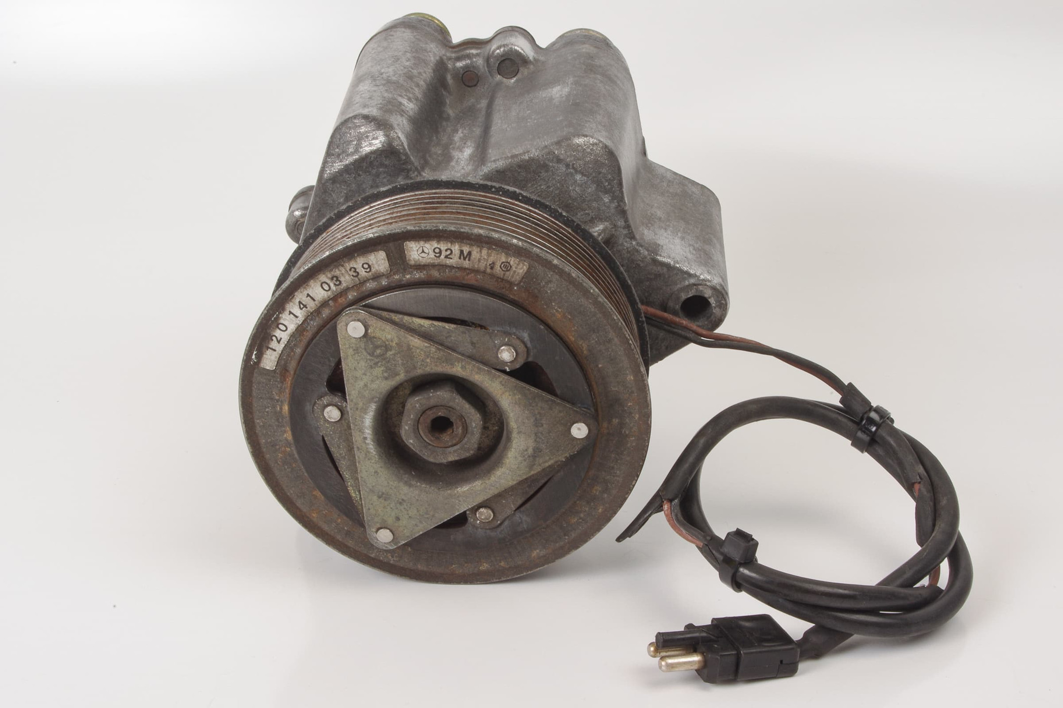 Mercedes 0001402285 Air Injection Pump (a) | R129 SL