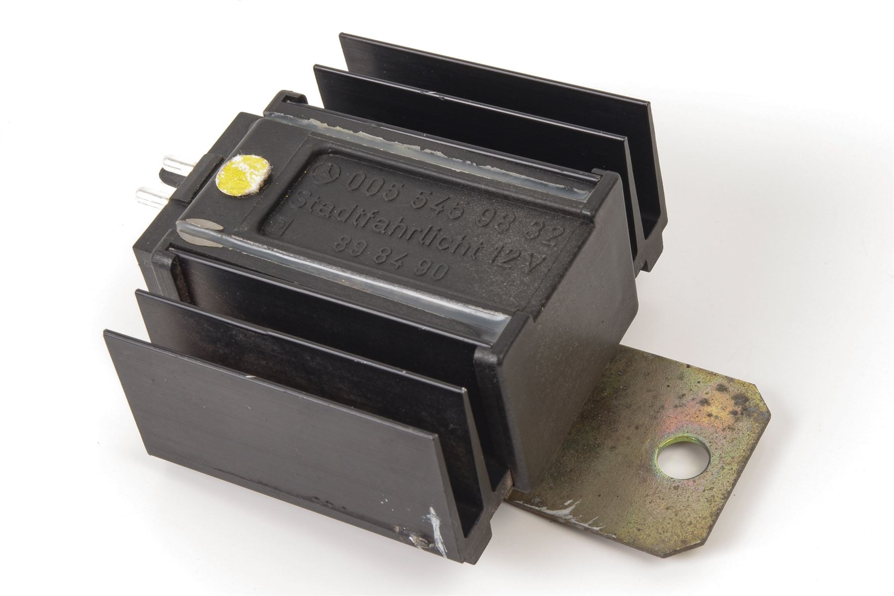 Mercedes 0055459832 Relay | C107 R107 R129 SL W123 W124 E W126 W140 S W201 C...