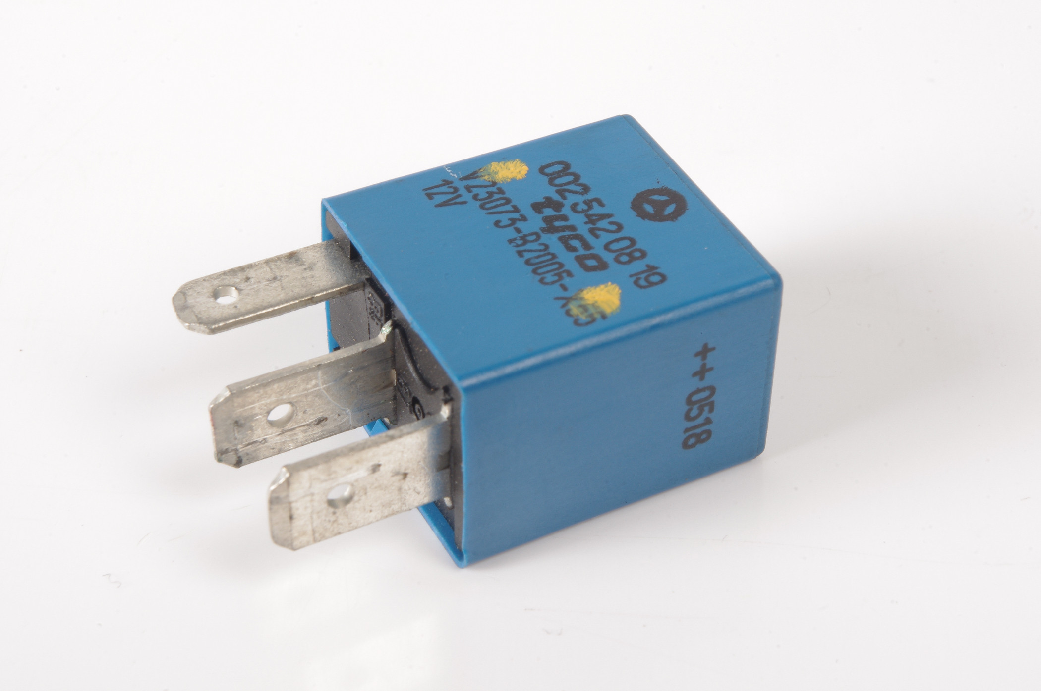 Mercedes 0025420819 Horn Relay | C215 CL W220 S R230 SL