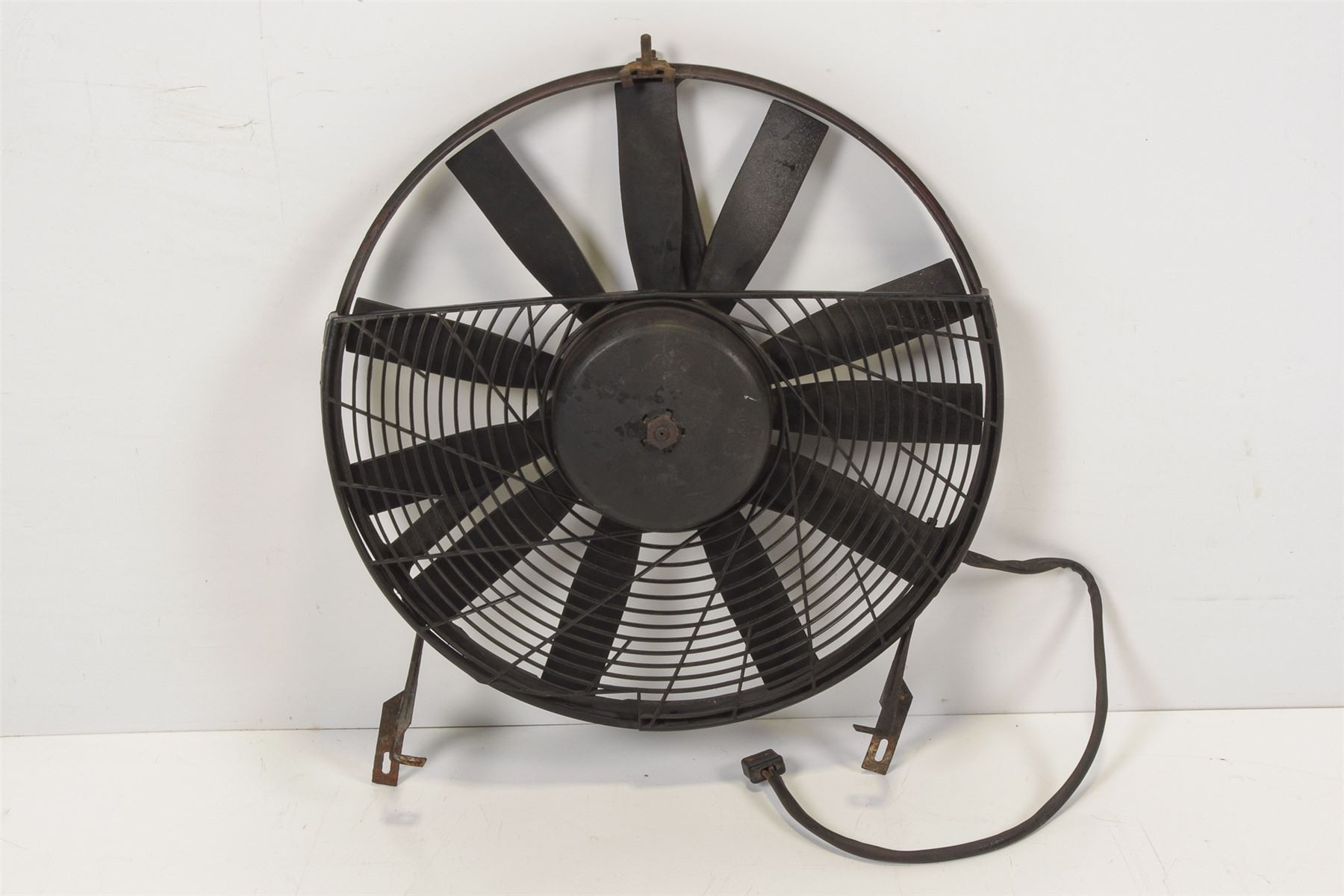 Mercedes 0005007993 Cooling Fan | W100 W108 W111 W116 W126 S C107 R107 R129...