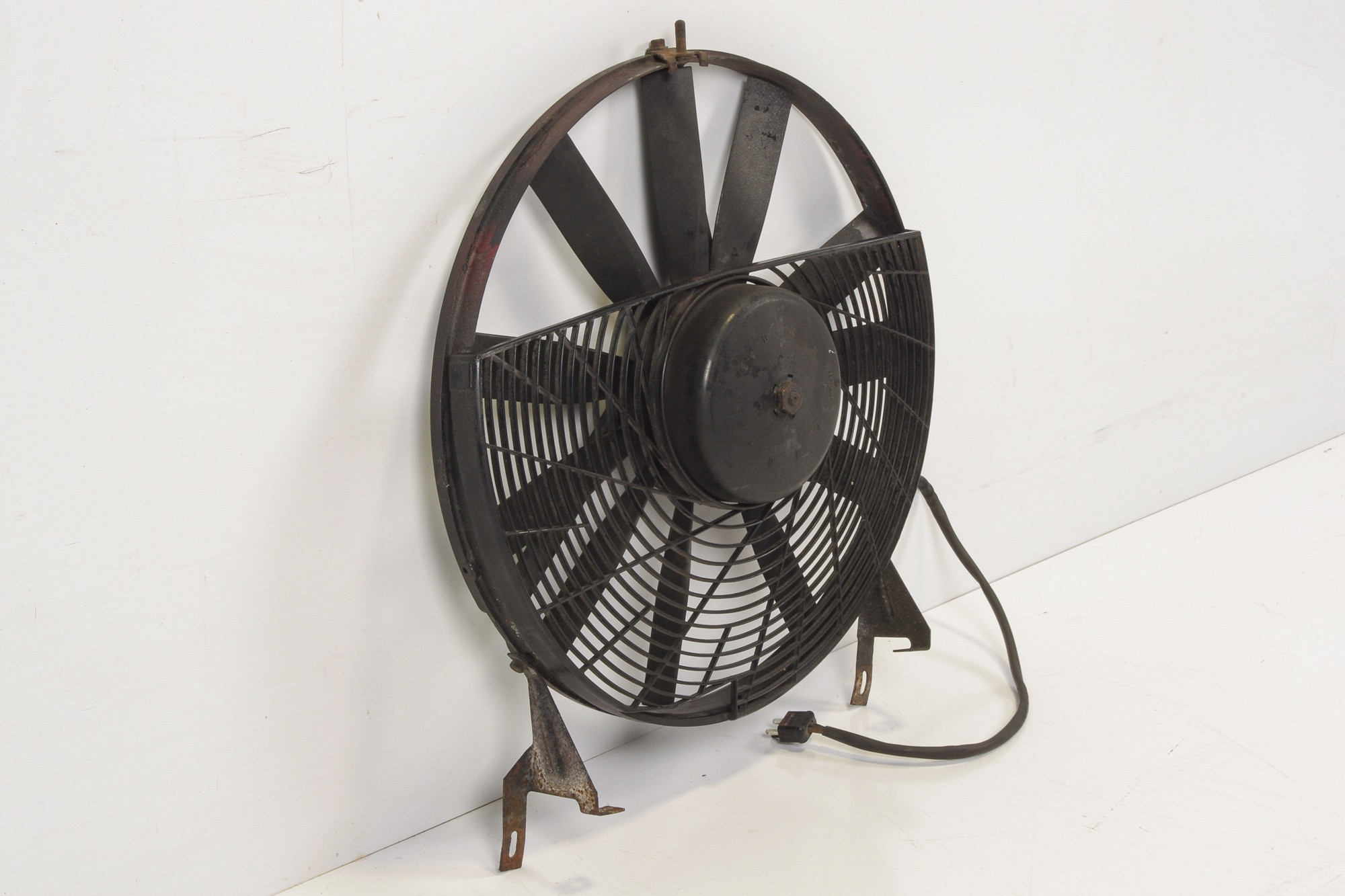 Mercedes 0005007993 Cooling Fan | W100 W108 W111 W116 W126 S C107 R107 R129...