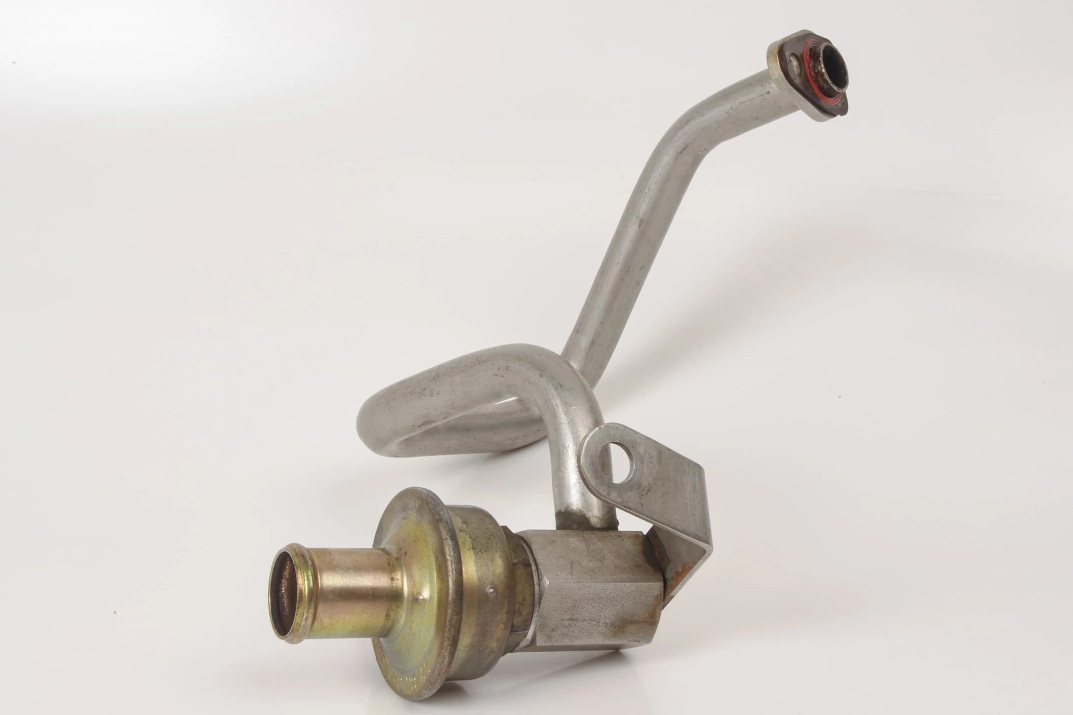 Mercedes 0001407860 Check Valve (a) | C107 R107 R129 SL W124 E W126 W140 S...