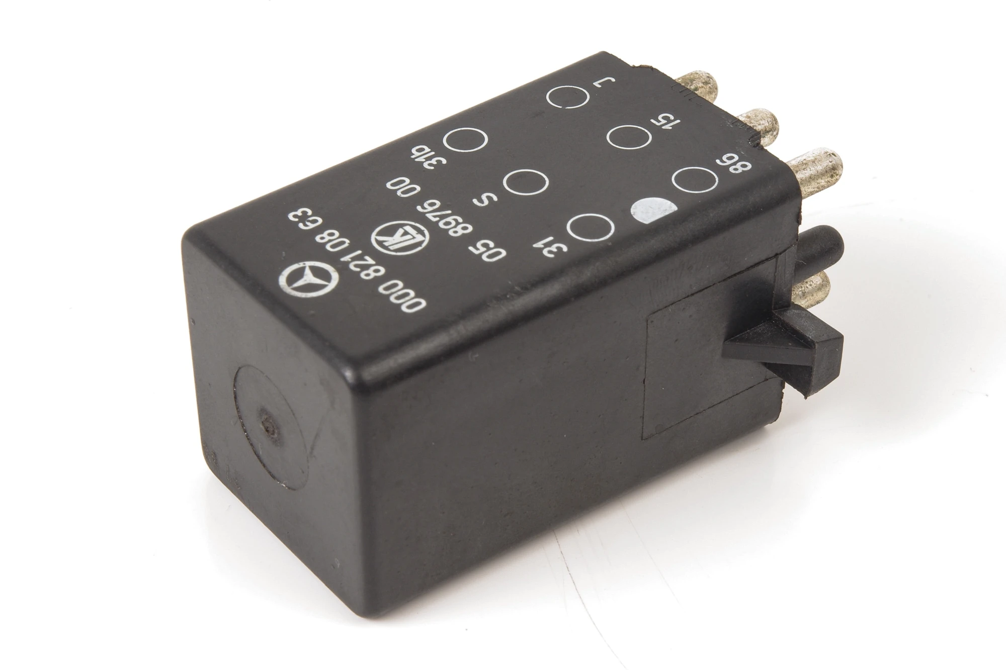 Mercedes 0008210863 Wiper Relay | C107 R107 SL W123 E W126 S