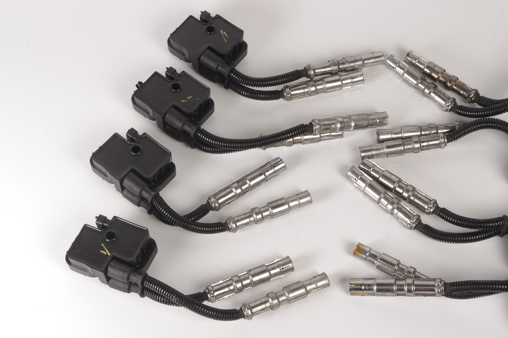 Mercedes 0001587803 Ignition Coil Set x8 (a) | R129 R230 SL W163 W164 M W169...