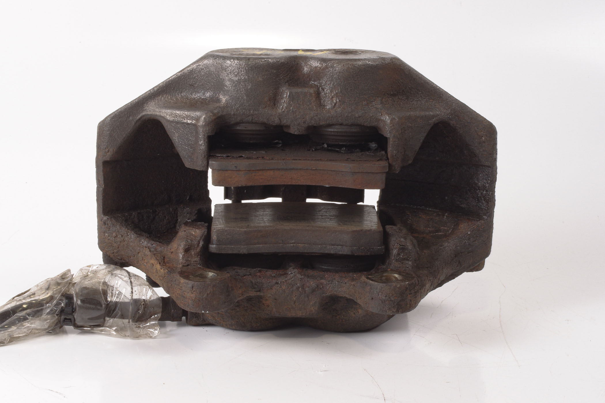 Mercedes 0004208583 Brake Caliper - Front Right | W140 V140 C140 S