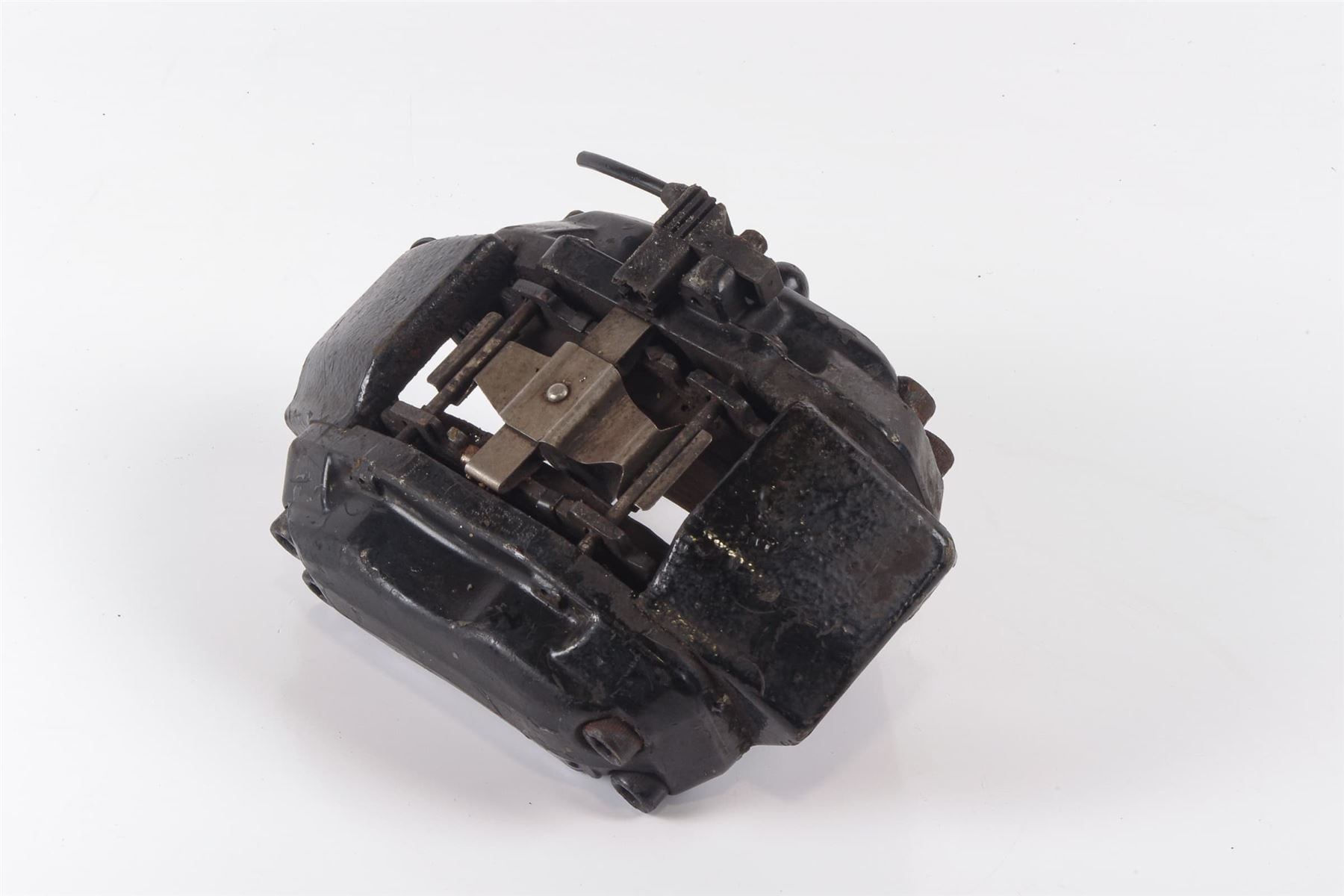 Mercedes 0014209083 Brake Caliper - Front Left (a) | W220 S