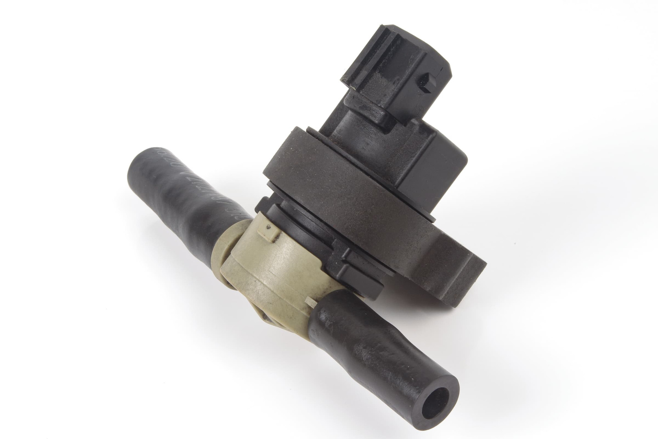 Mercedes 0004701693 Purge Valve | R129 SL W140 S R170 SLK W202 W203 CL203 C...