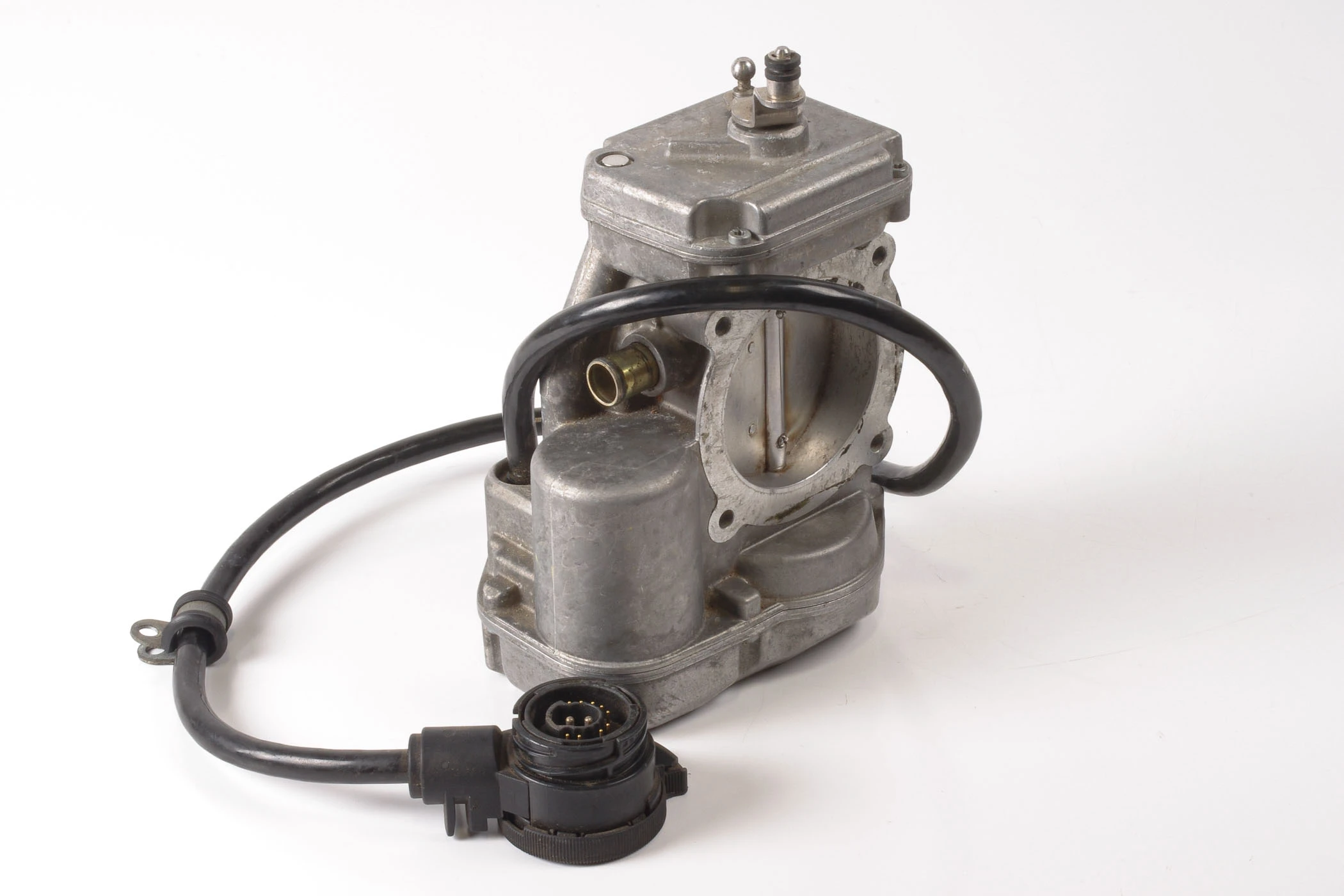 Mercedes 0001417225 Throttle Body - Left | W140 V140 C140 S