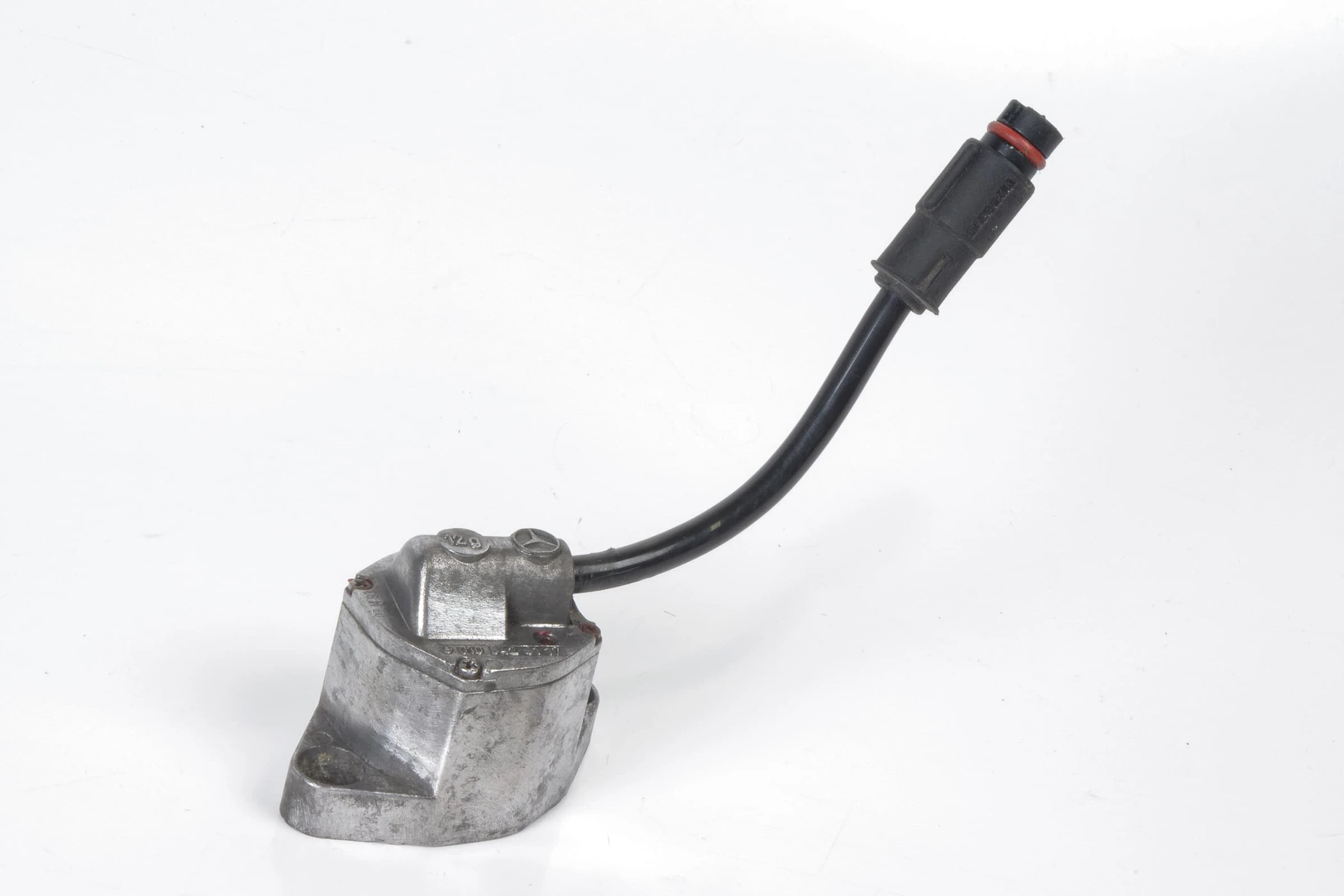Mercedes 0105429117 ADS Acceleration Sensor | W140 V140 C140 S