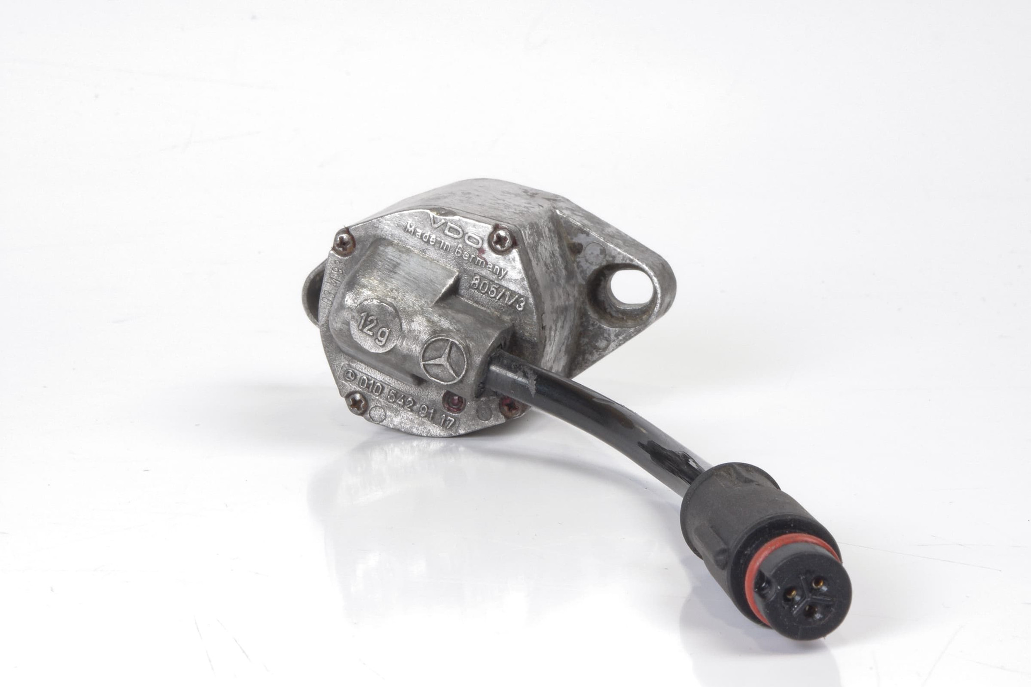 Mercedes 0105429117 ADS Acceleration Sensor | W140 V140 C140 S