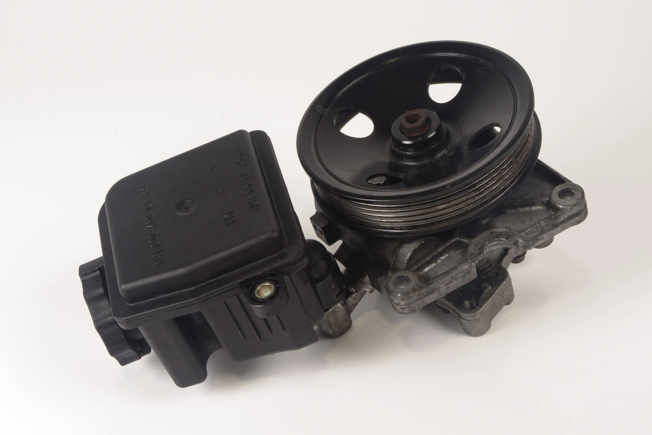 Mercedes 0024668601 Power Steering Pump | C215 CL W220 S R230 SL