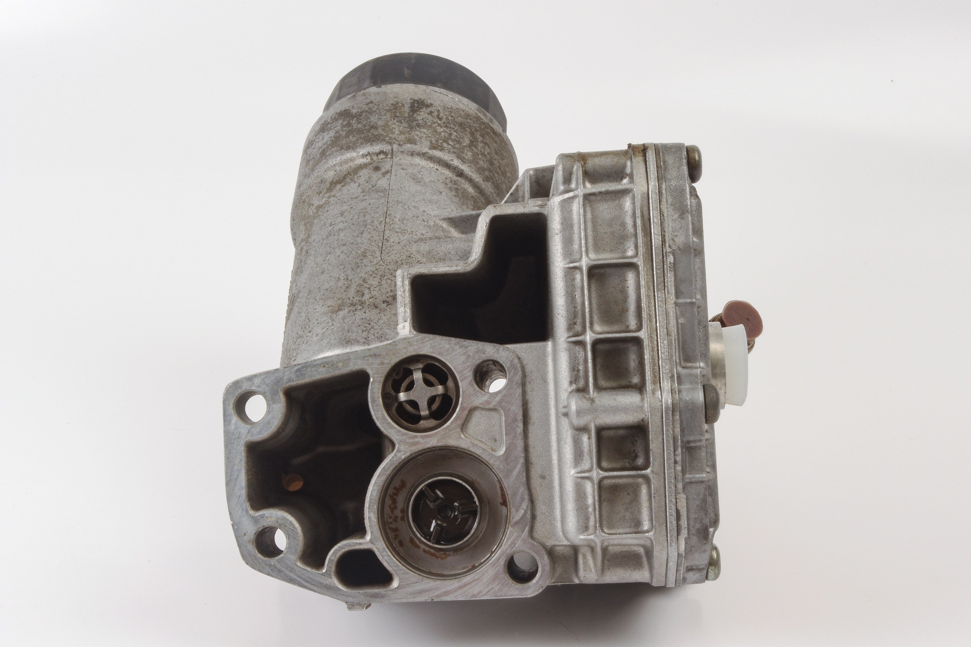 Mercedes 1041845302 Oil Filter Housing | W124 W210 E R129 SL W140 S W202 C...