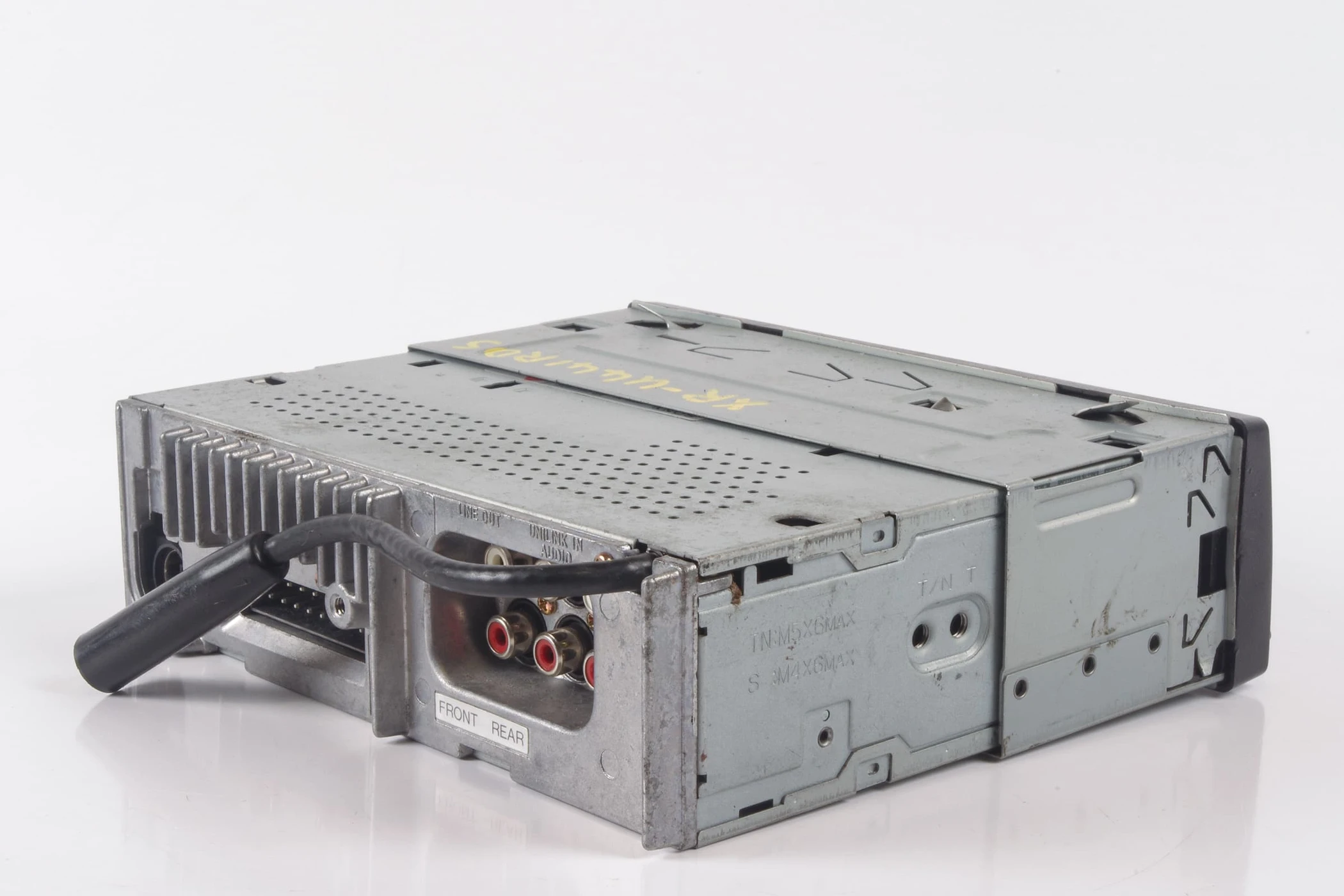 Mercedes 0038200000 Head Unit - Sony XR-U441RDS