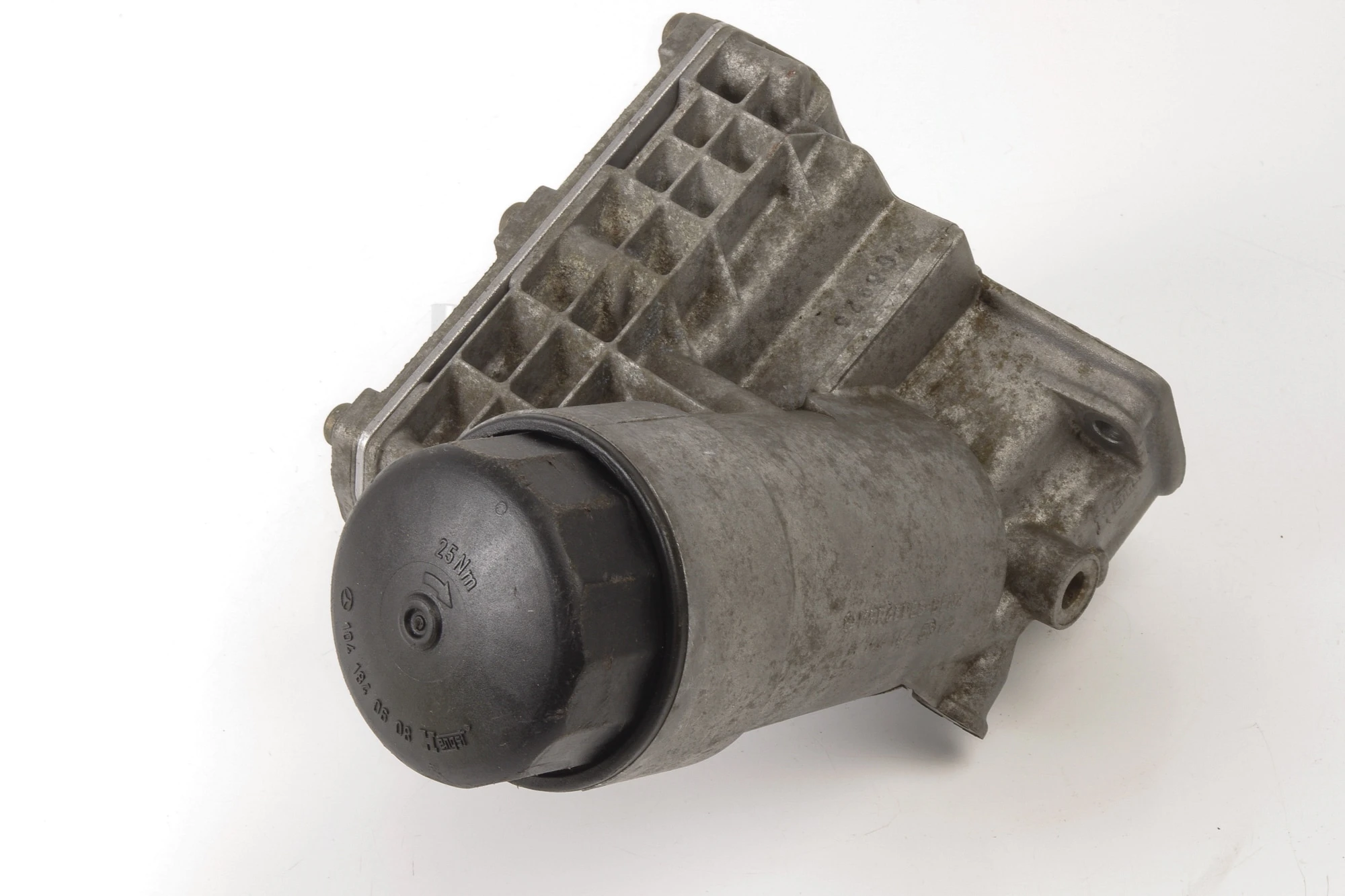 Mercedes 1041840095 Oil Filter Housing | W124 W210 E R129 SL W140 S W202 C...