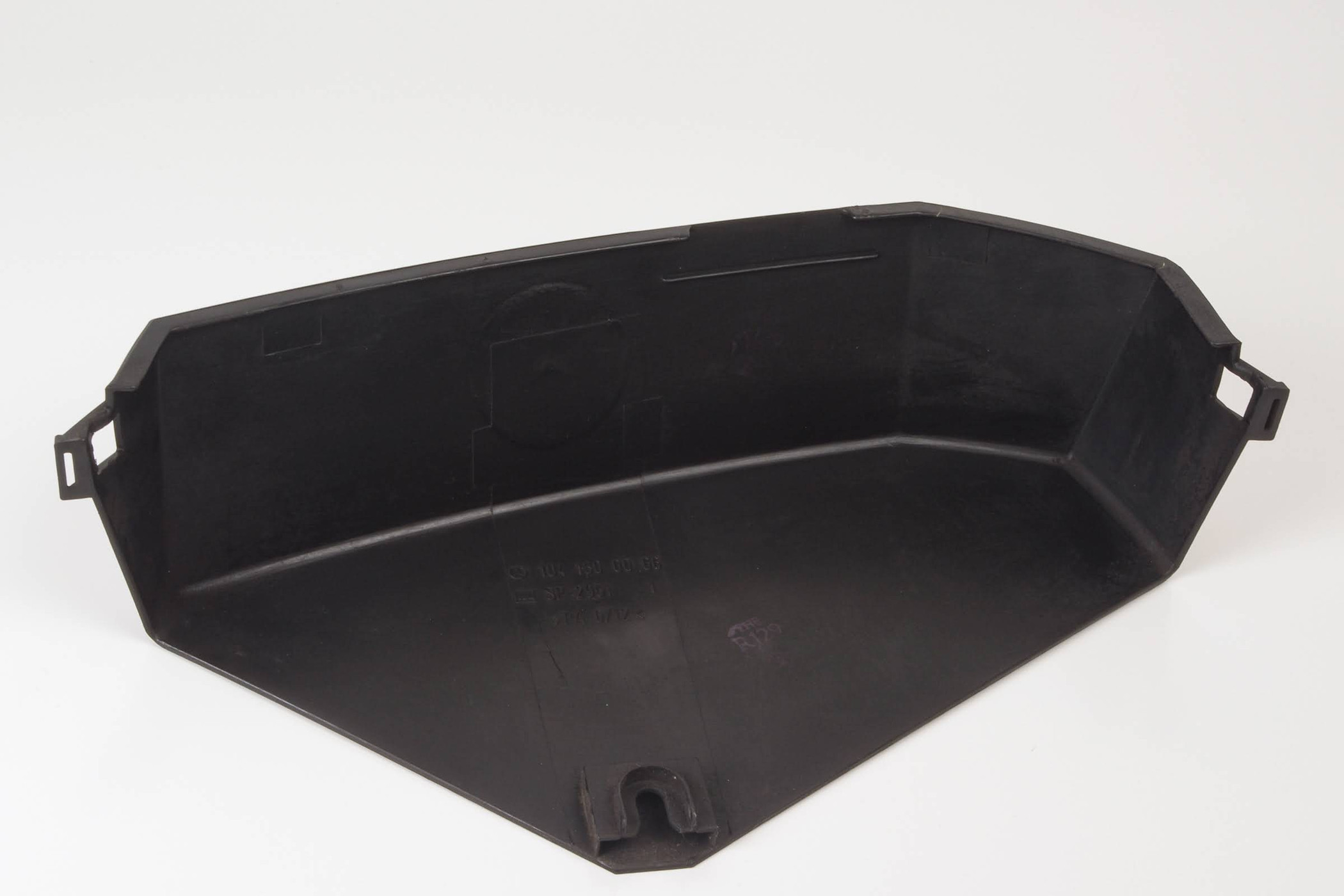 Mercedes 1041500066 Distributor Cover (a) | W124 W210 E R129 SL W140 S W202 C...